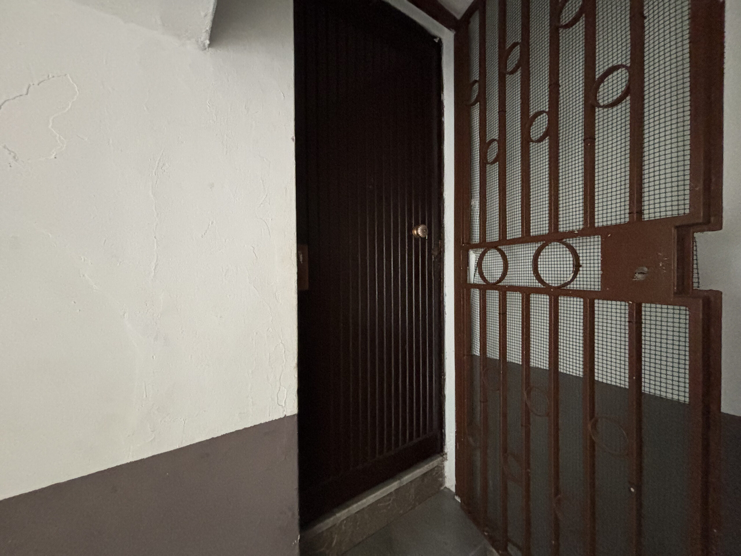 Marcellina 3 Bedroom Apartment - Centre 2km from the Sea, Close to Station and Pollino Calabria.