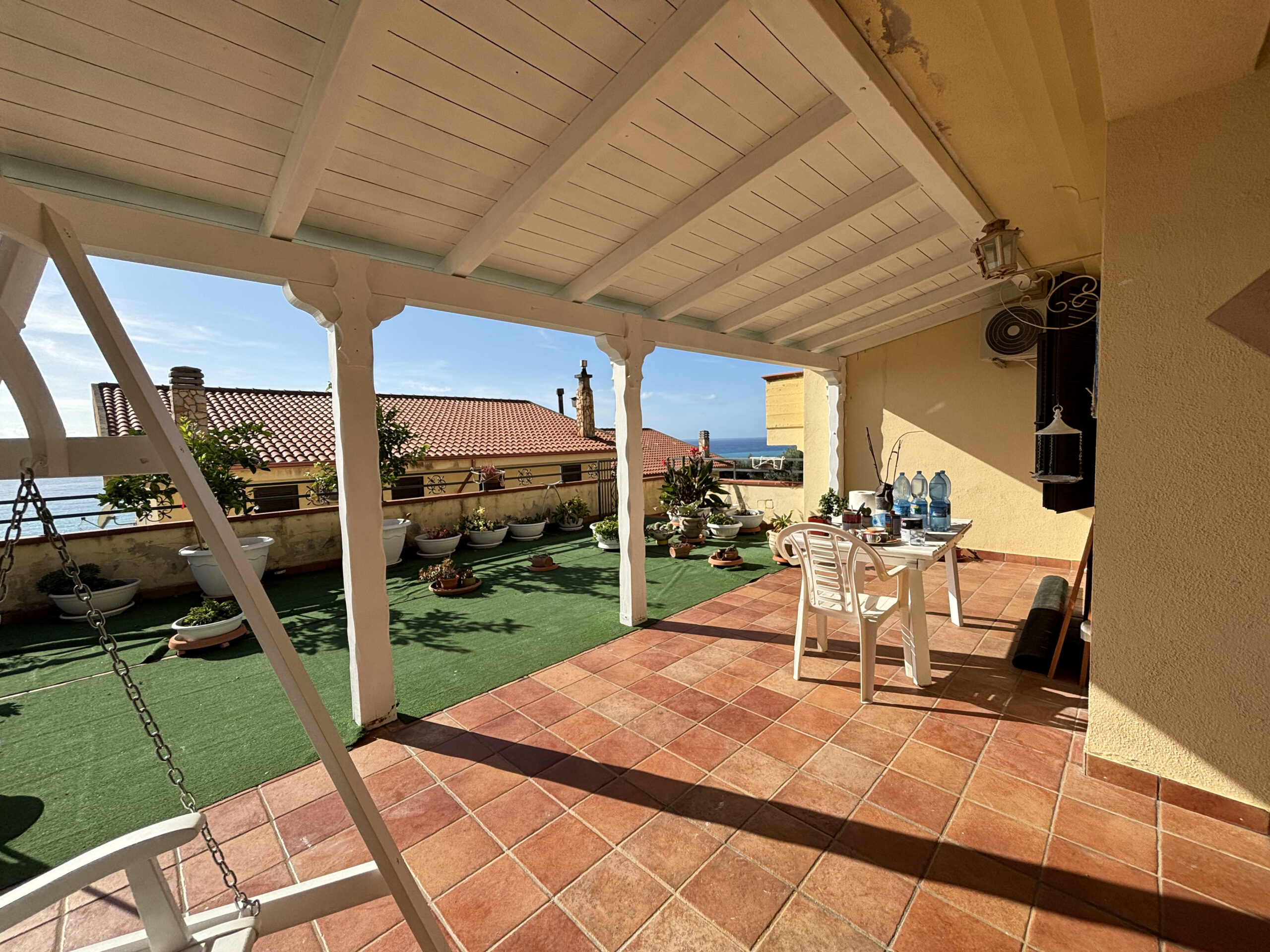 Apartment Cittadella del Capo - Terrace 50m², Sea View, Close to the Beach, Luxury Calabria.