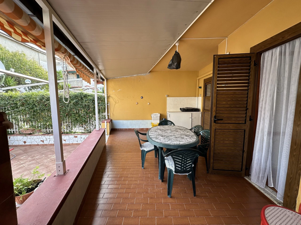 San Nicola Arcella Apartment - Large Terrace with Built-in Kitchen, 2 Bedrooms, Ideal for Holidays.