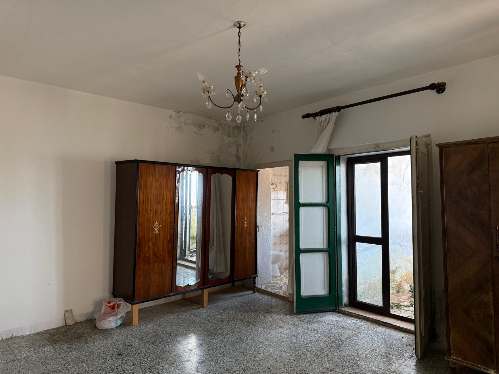 Home for Renovation 173m² Calabria - View of the Tyrrhenian Sea and Stromboli, Close to Lamezia Terme.
