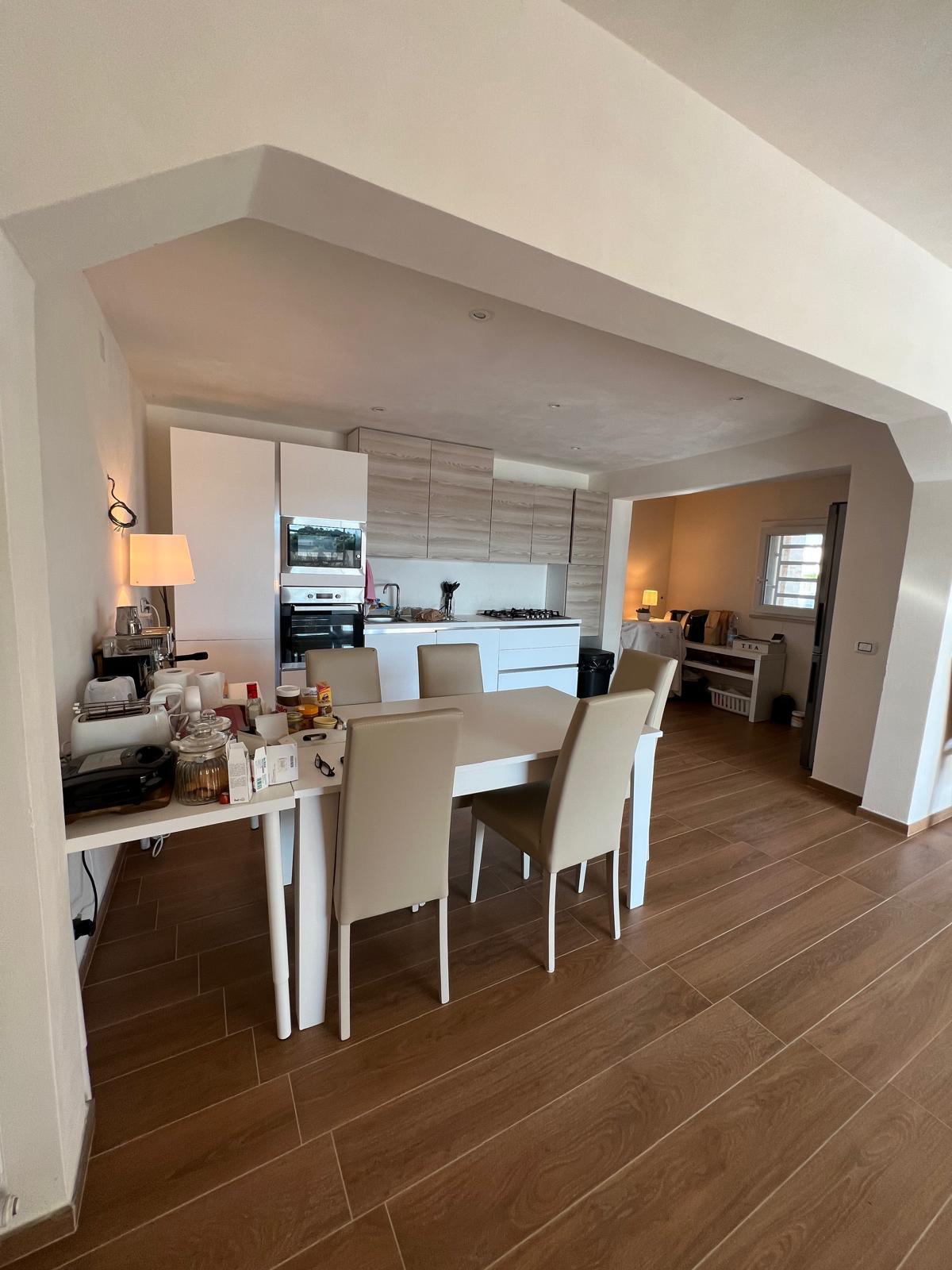 Villa Lea in San Pietro In Bevagna - 1 hectare of land, close to the beach, potential for B&B and Primitivo Vineyards.