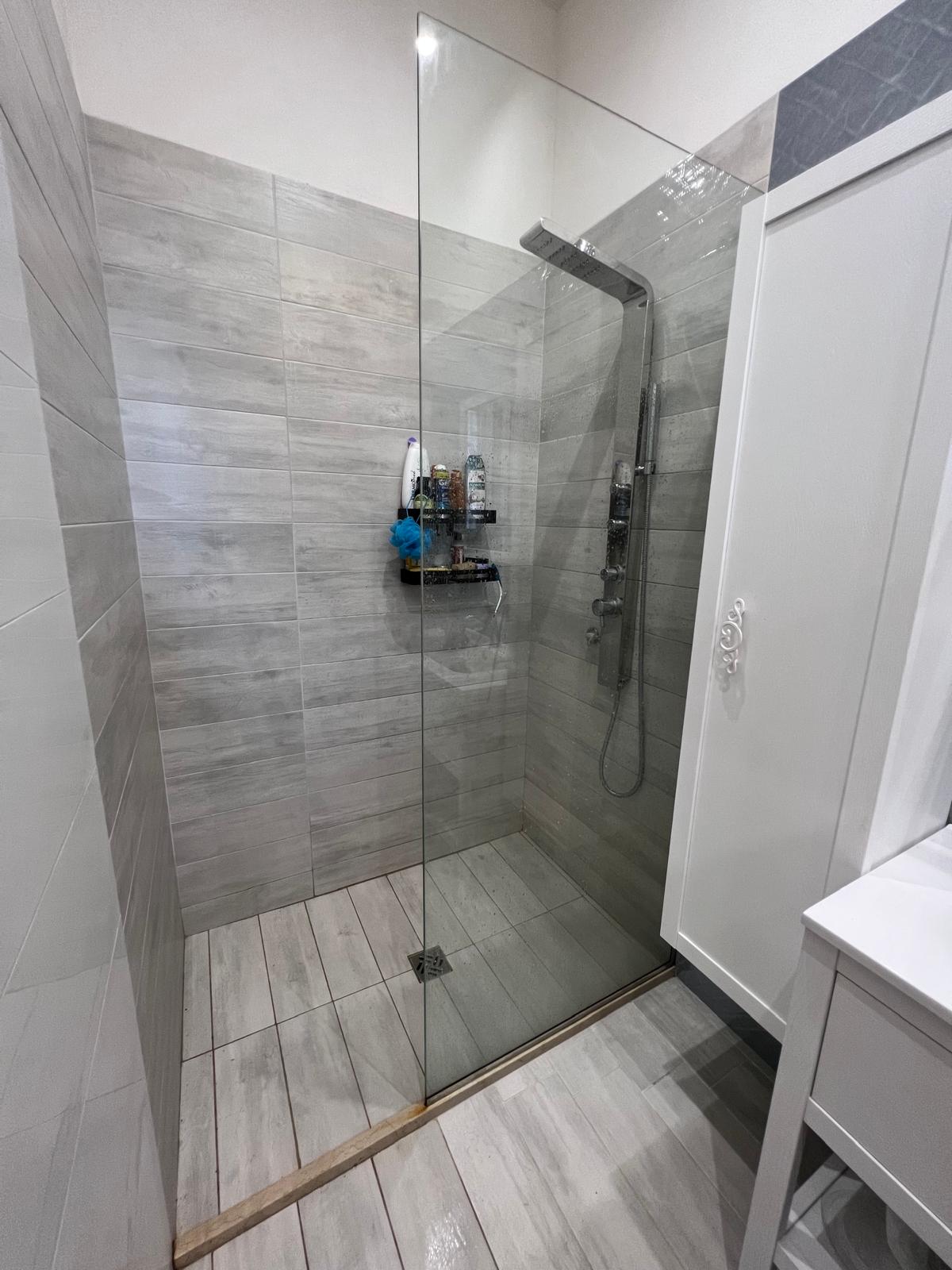 Villa Lea in San Pietro In Bevagna - 1 hectare of land, close to the beach, potential for B&B and Primitivo Vineyards.