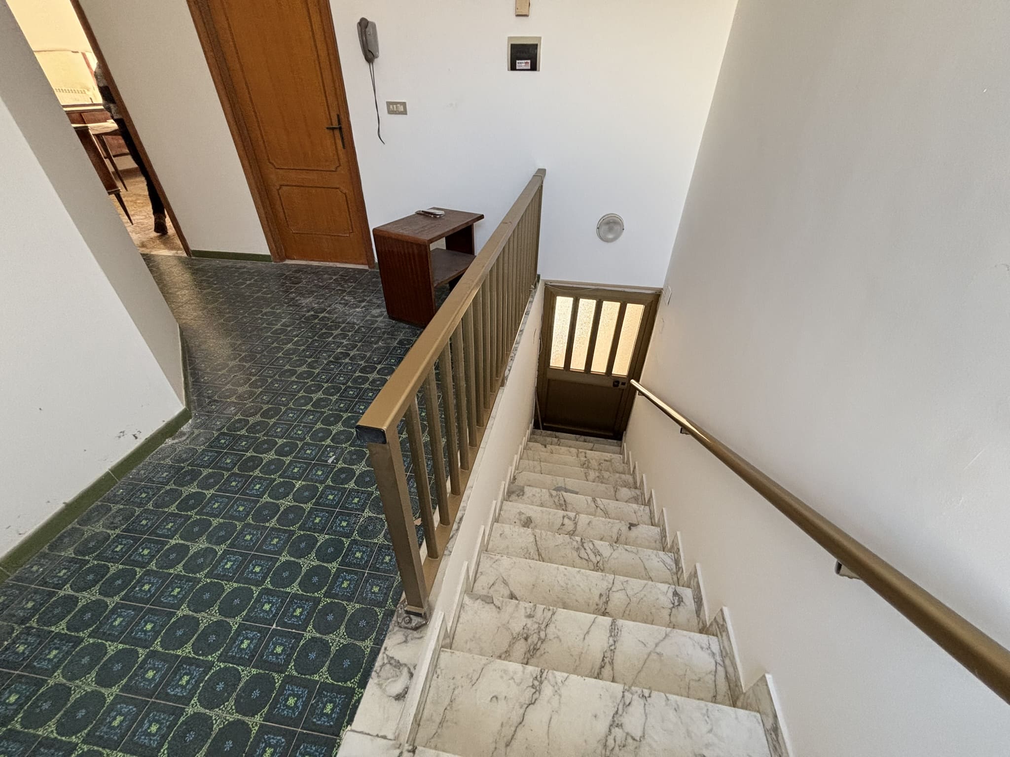 Luxurious Apartment Diamante Lungomare - 182m² with 183m² Terrace, 3 Bedrooms, Sea View.