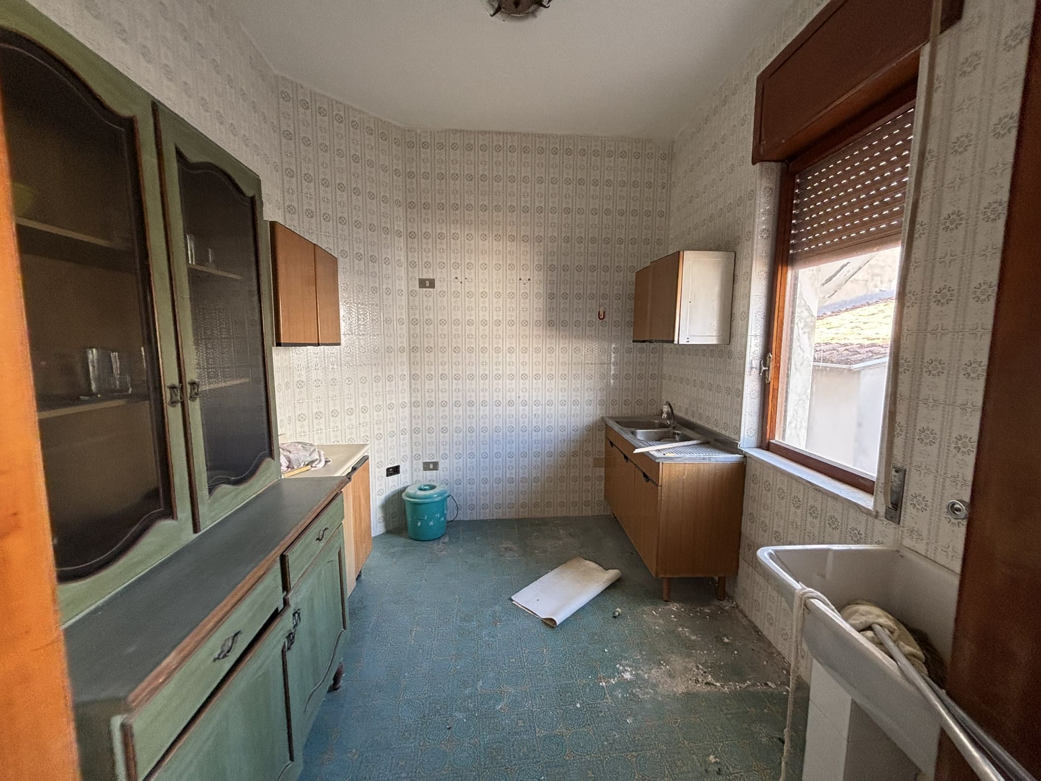 Luxurious Apartment Diamante Lungomare - 182m² with 183m² Terrace, 3 Bedrooms, Sea View.