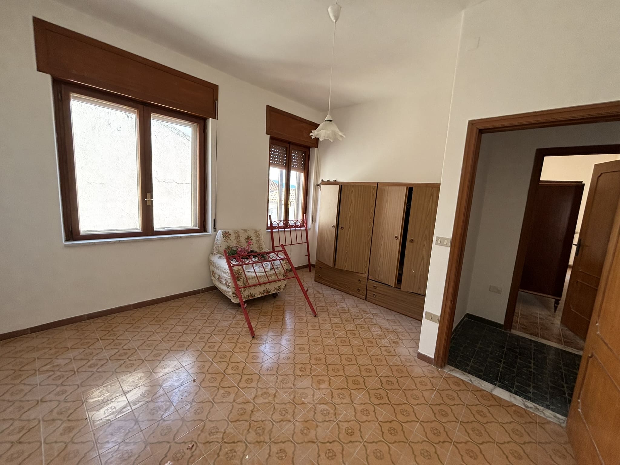 Luxurious Apartment Diamante Lungomare - 182m² with 183m² Terrace, 3 Bedrooms, Sea View.