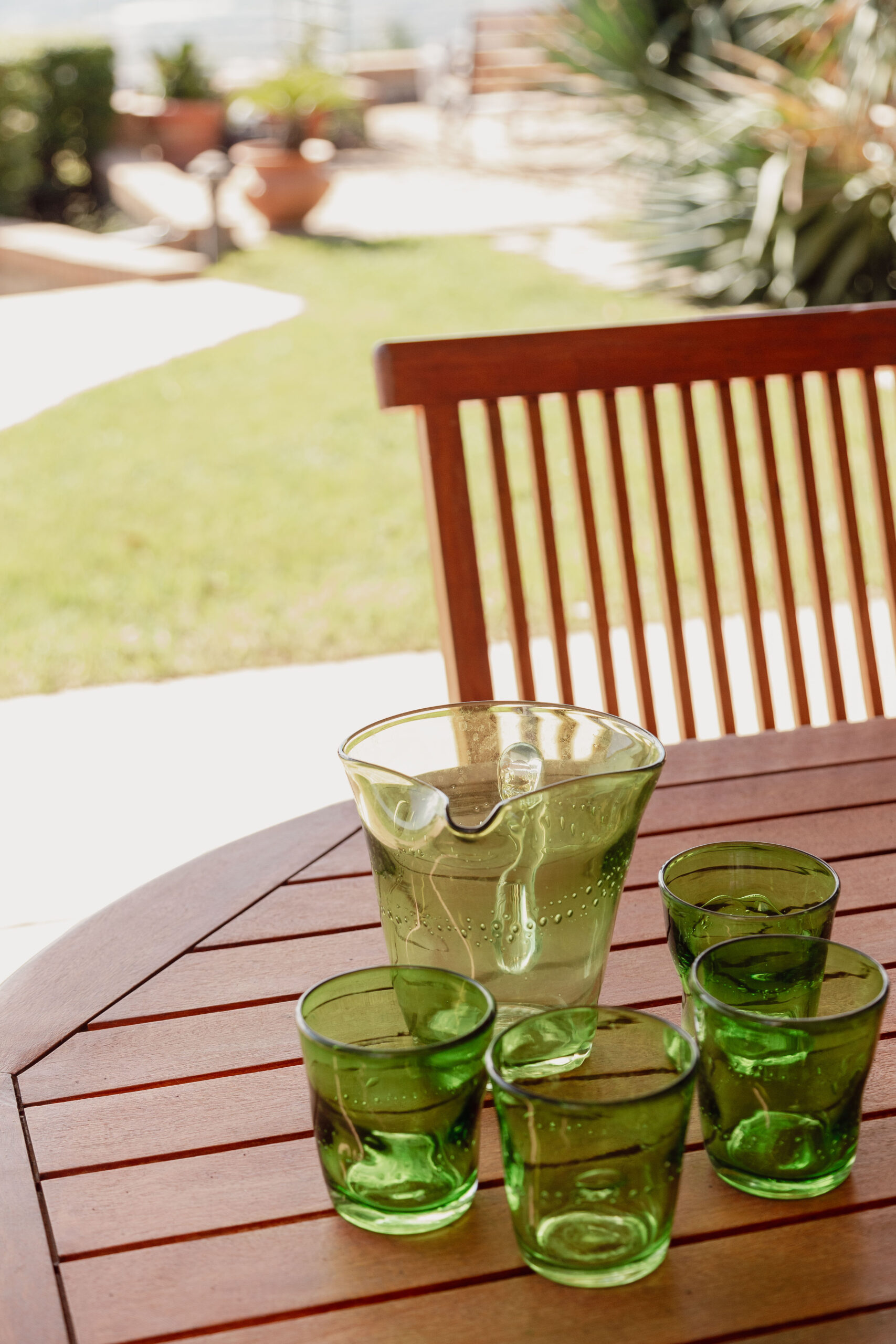 Villa Bellavista - semi-detached house in Staletti, panoramic sea views, private parking.