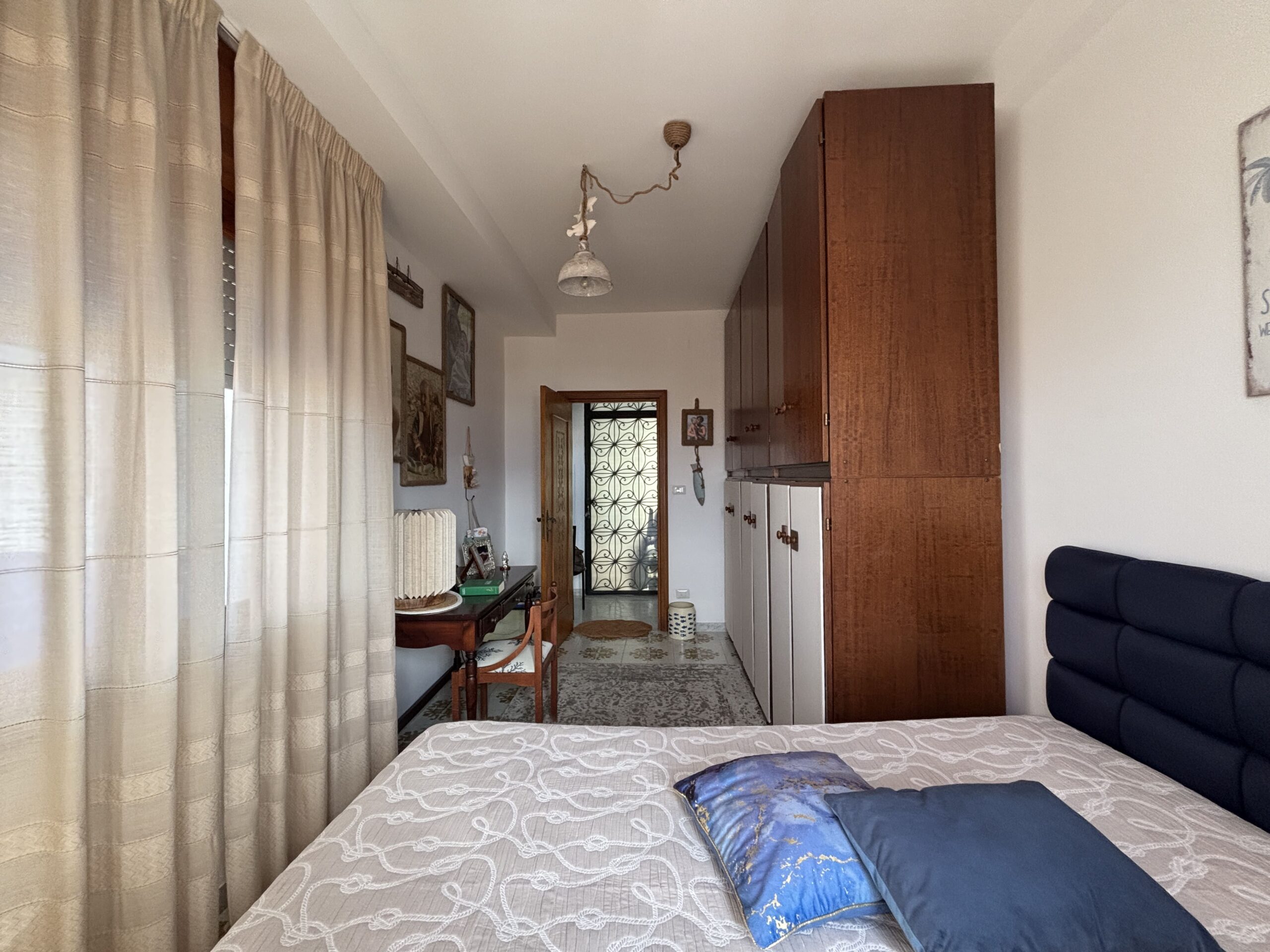 Acquappesa 95m² Apartment - Ready to Move In, Marble, 6 Rooms, Elevated Ground Floor.