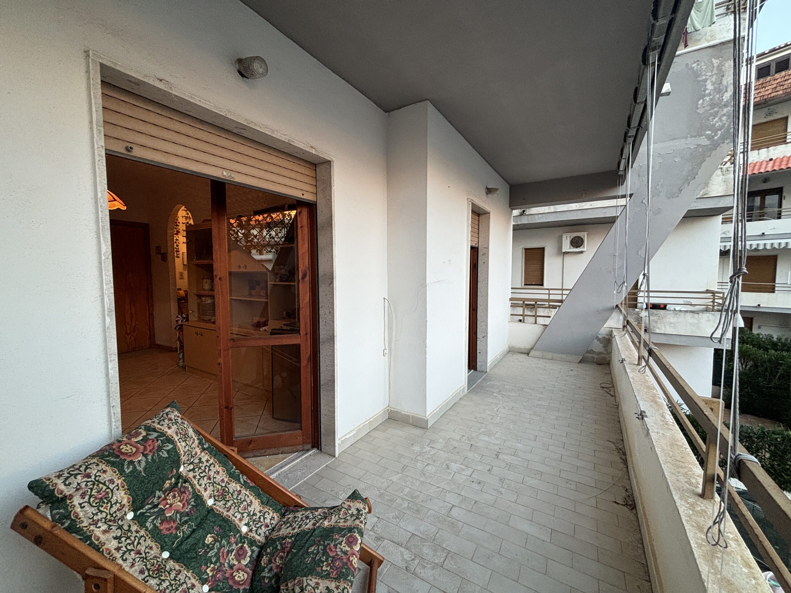 Apartment Scalea Park Edil Blu - 400m from the Sea, 2 Bedrooms, Guarded Development Complex.