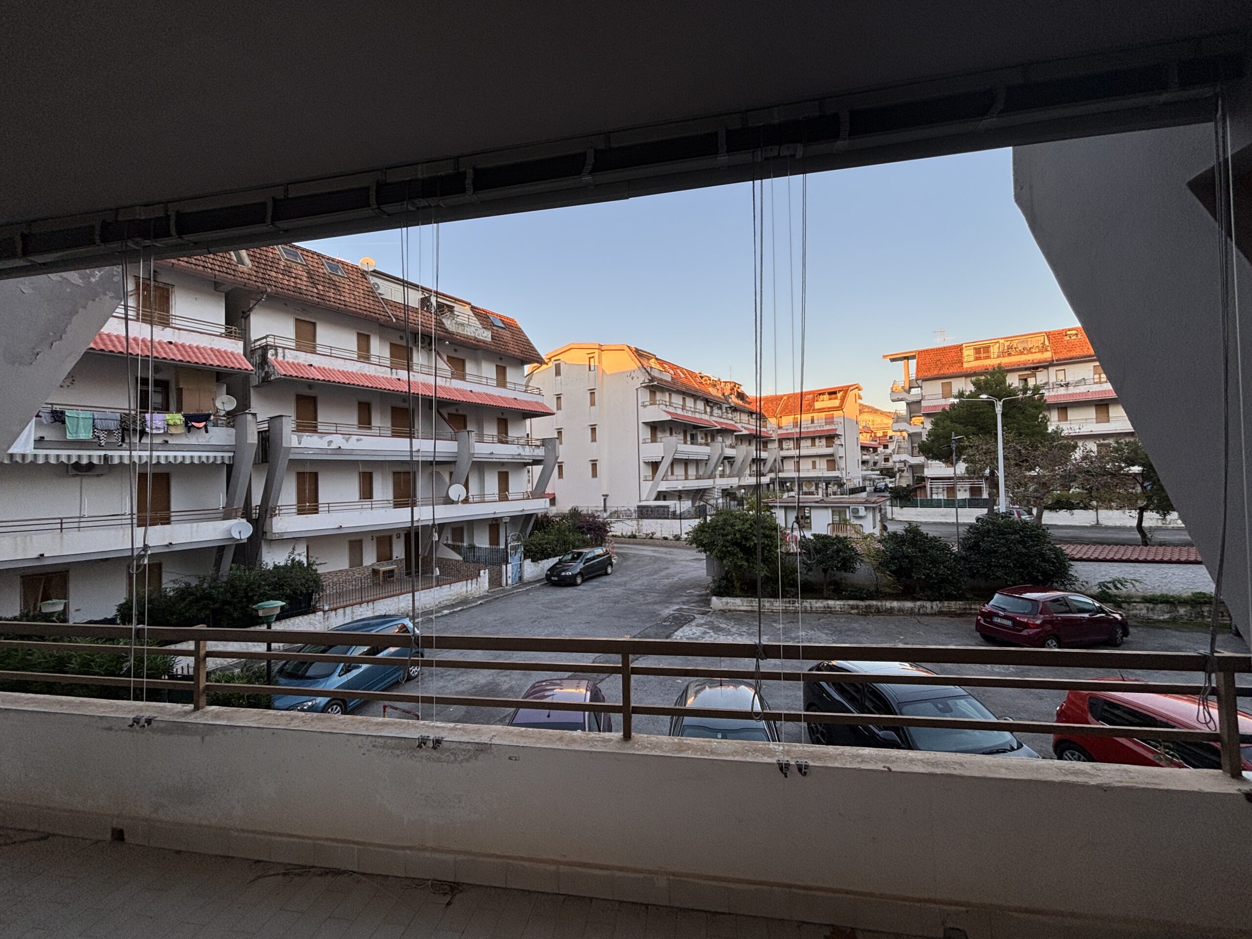 Apartment Scalea Park Edil Blu - 400m from the Sea, 2 Bedrooms, Guarded Development Complex.