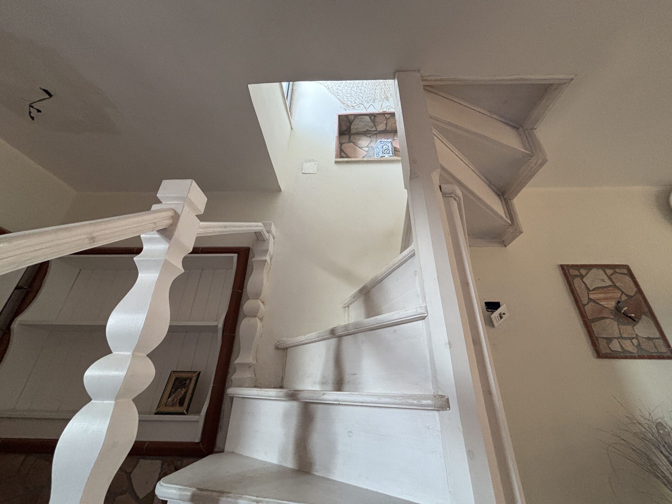 Elegant split-level flat in Belvedere Marittimo.