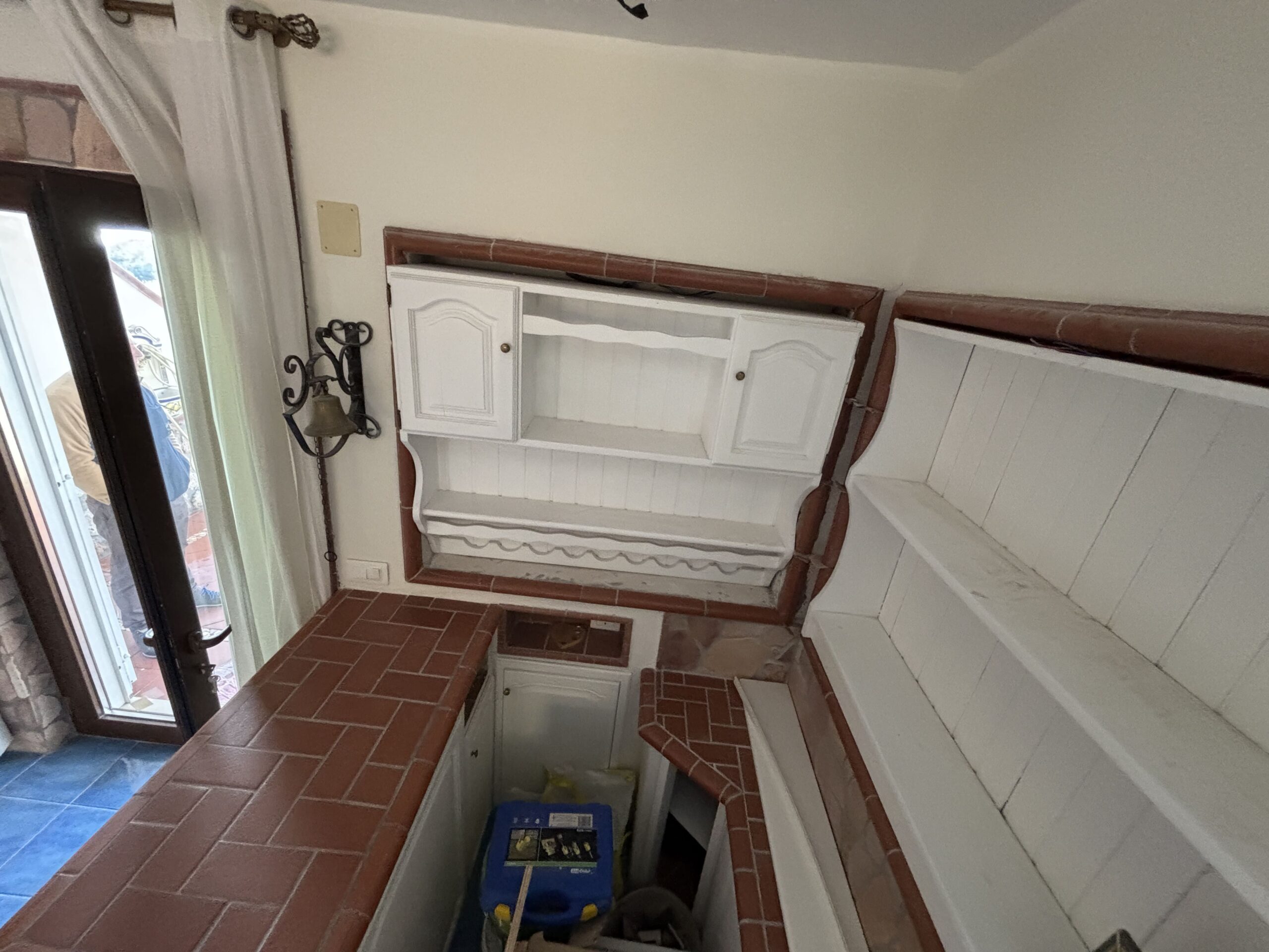 Elegant split-level flat in Belvedere Marittimo.