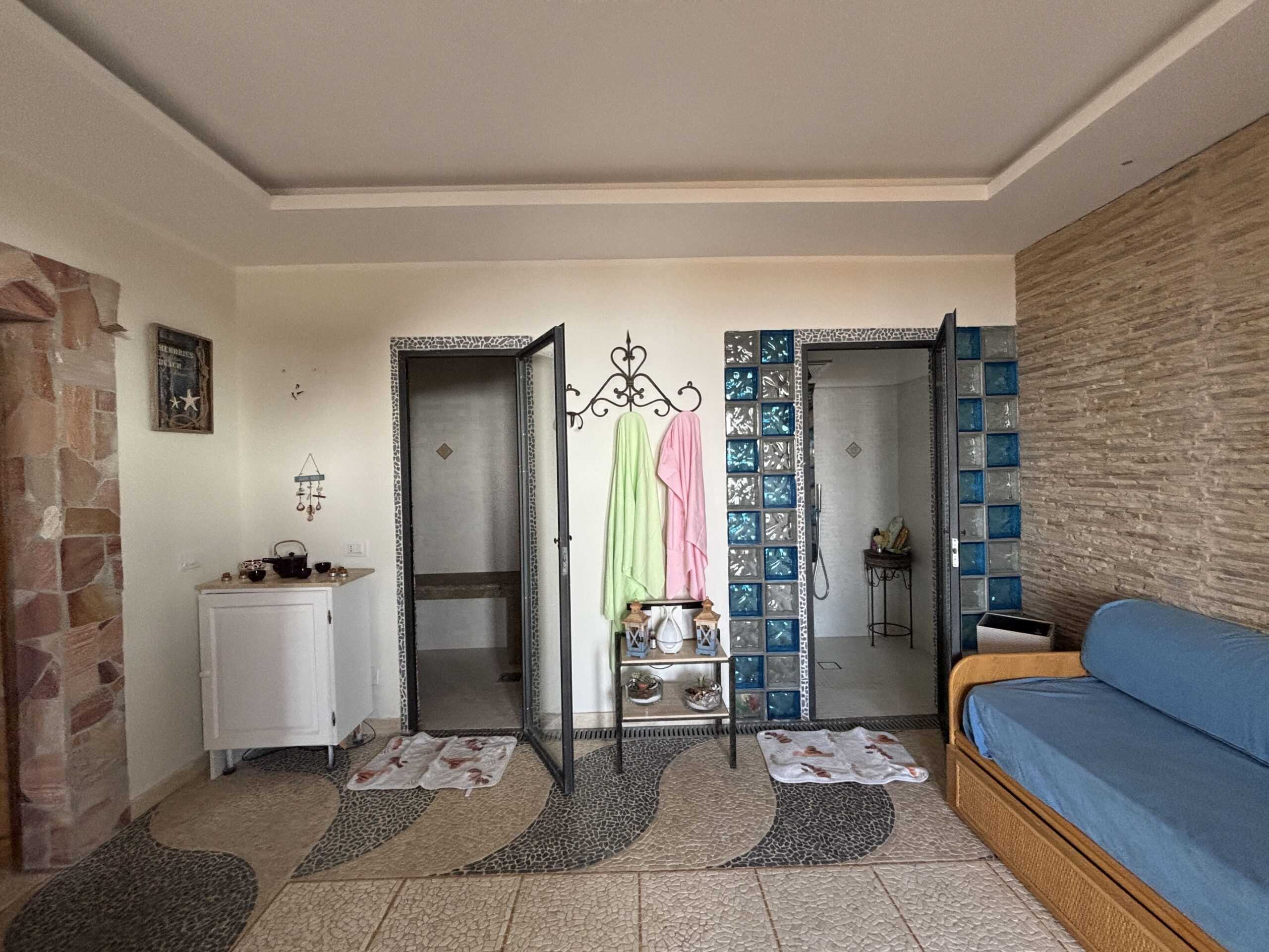 Elegant split-level flat in Belvedere Marittimo.