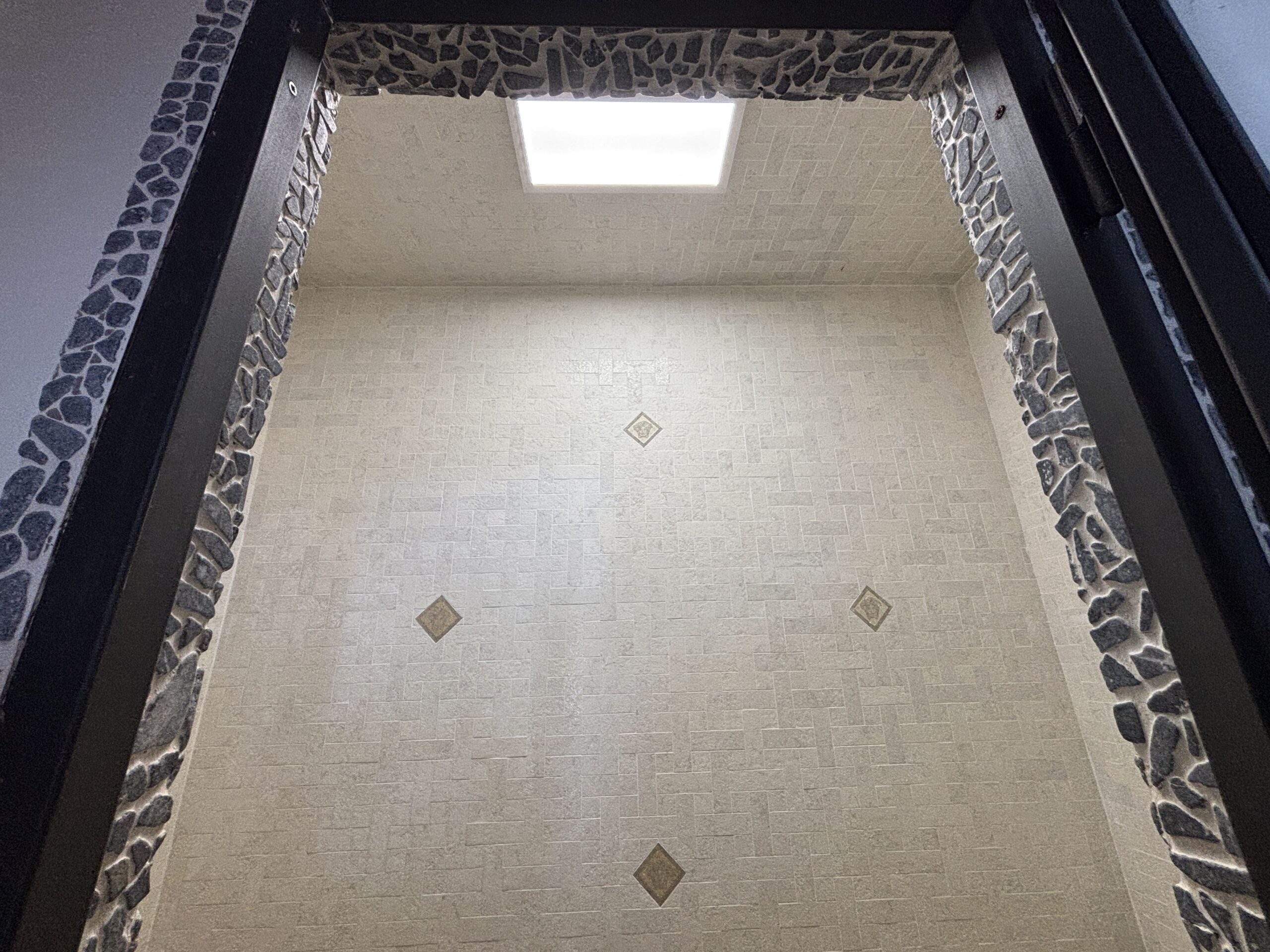 Elegant split-level flat in Belvedere Marittimo.