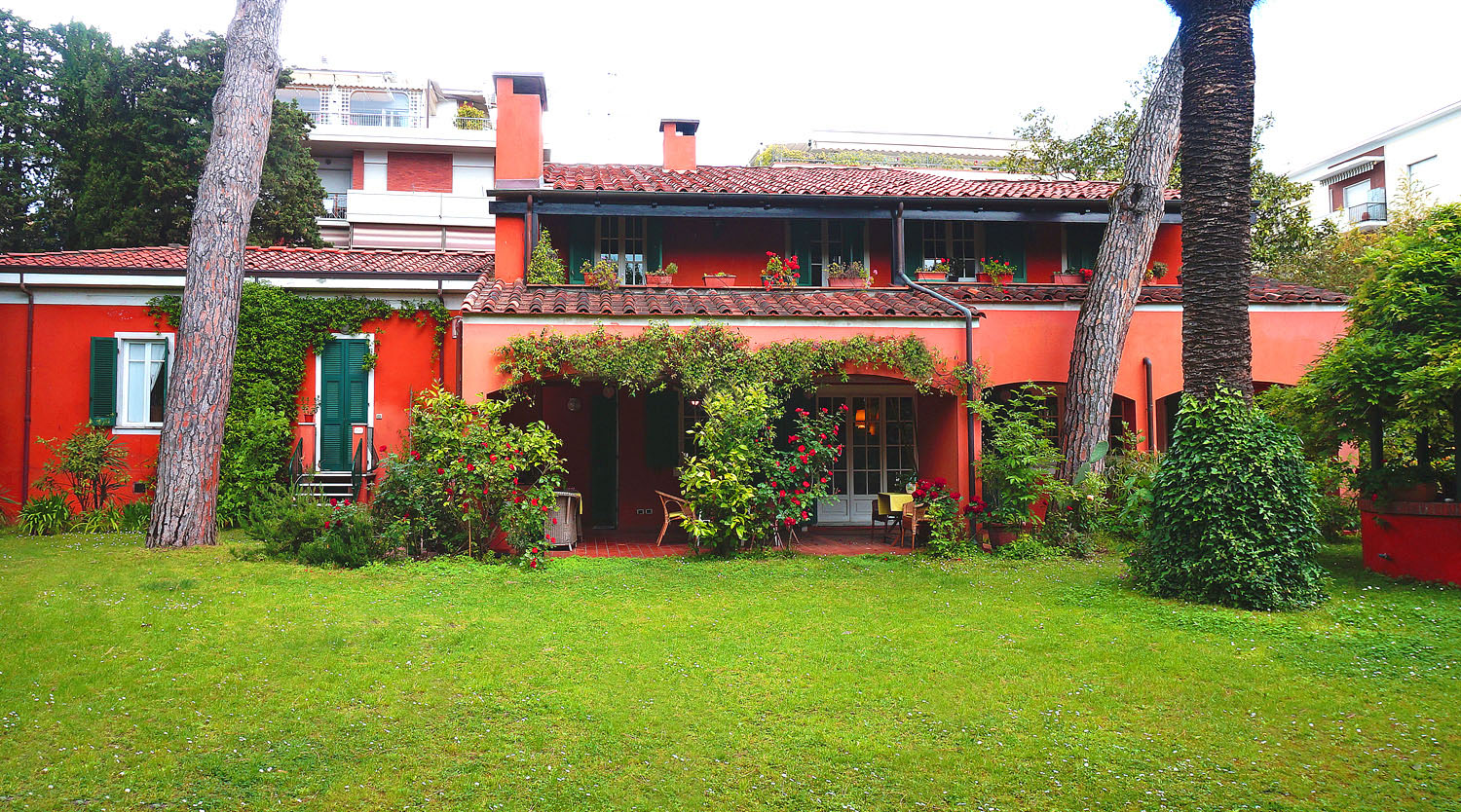 Ekskluzywna willa w Toskanii – ogród, garaż, parking