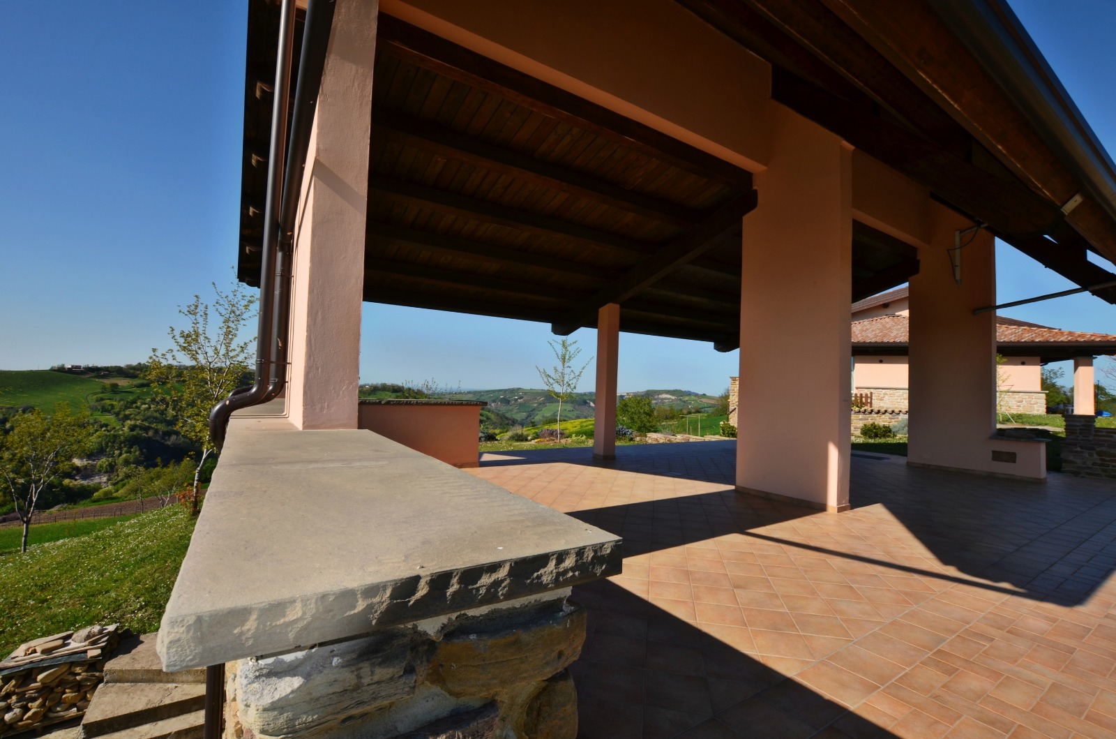 Ecological villa from a designer in Tuscany!.