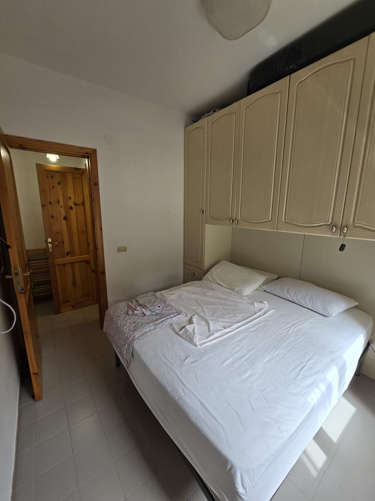 Scalea - cosy flat with balcony at a bargain price.
