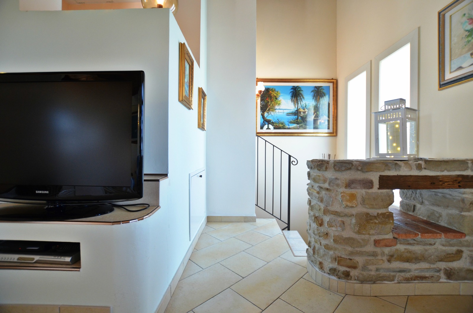 Ecological villa from a designer in Tuscany!.