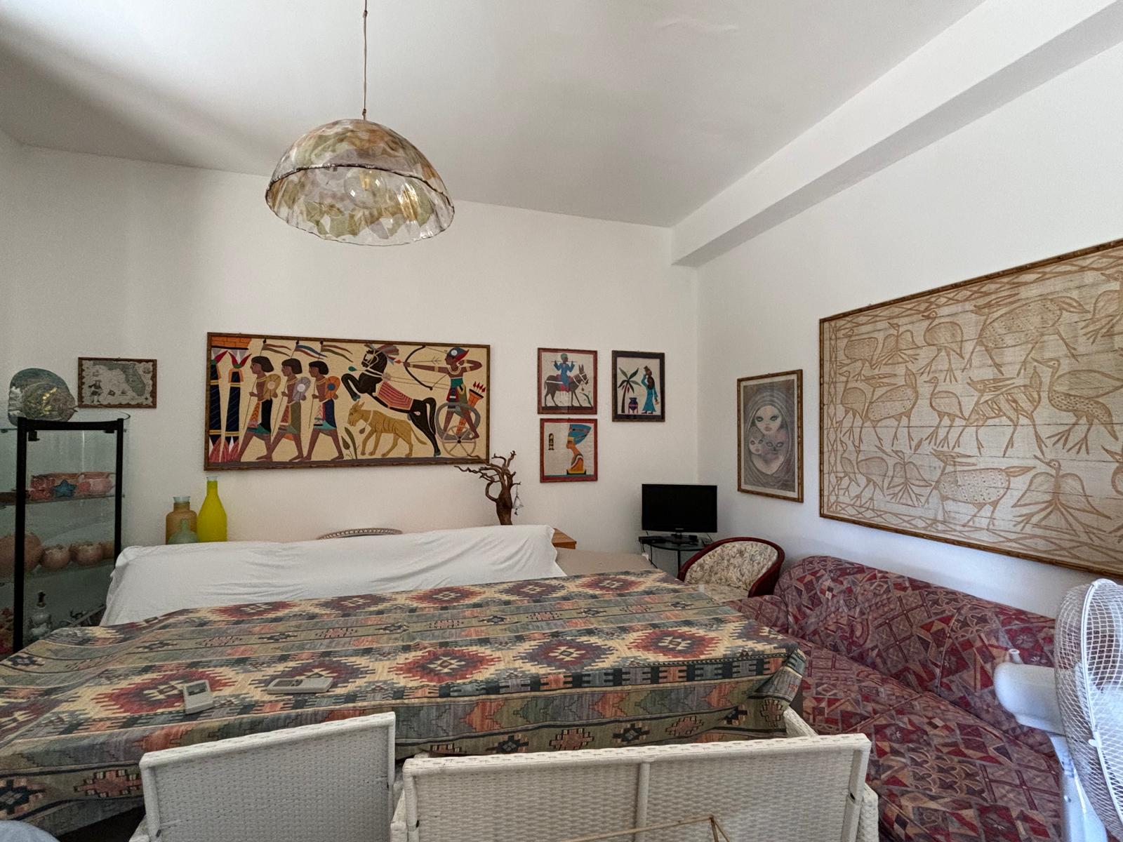 Exclusive property located by the sea in Sangineto.