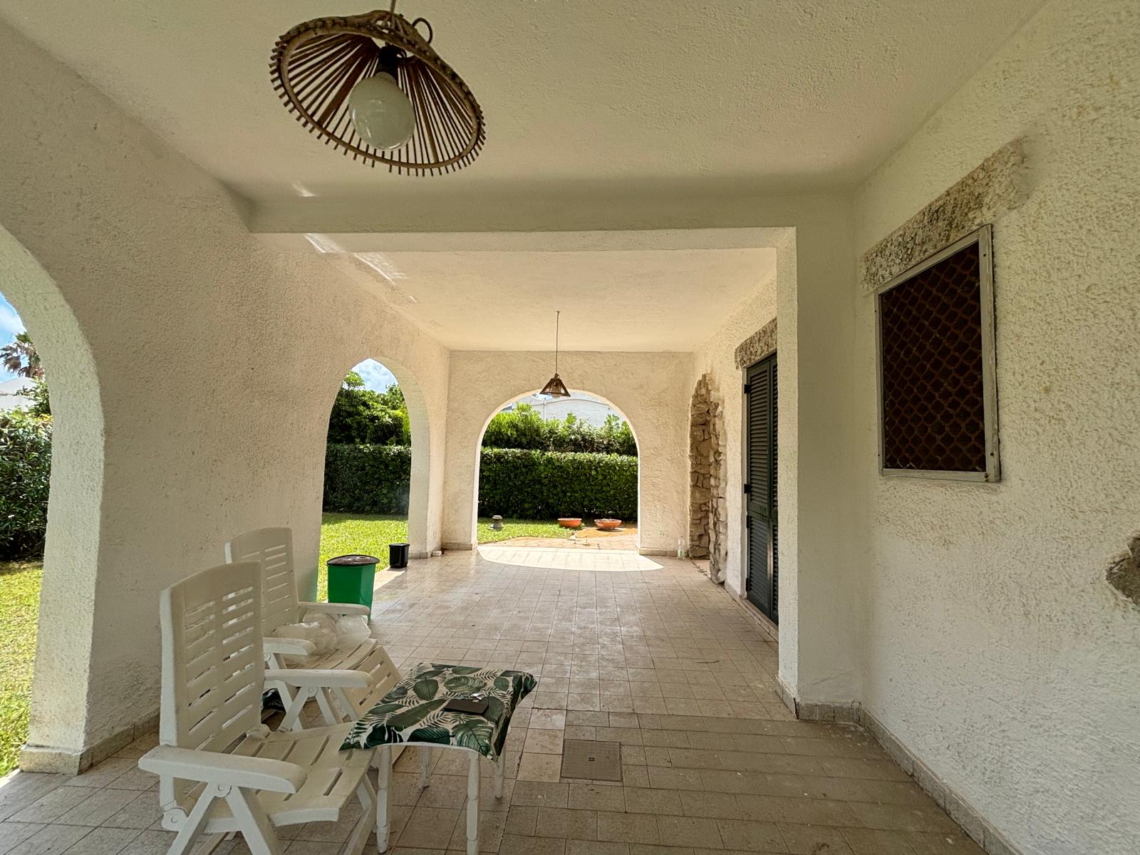 Exclusive property located by the sea in Sangineto.