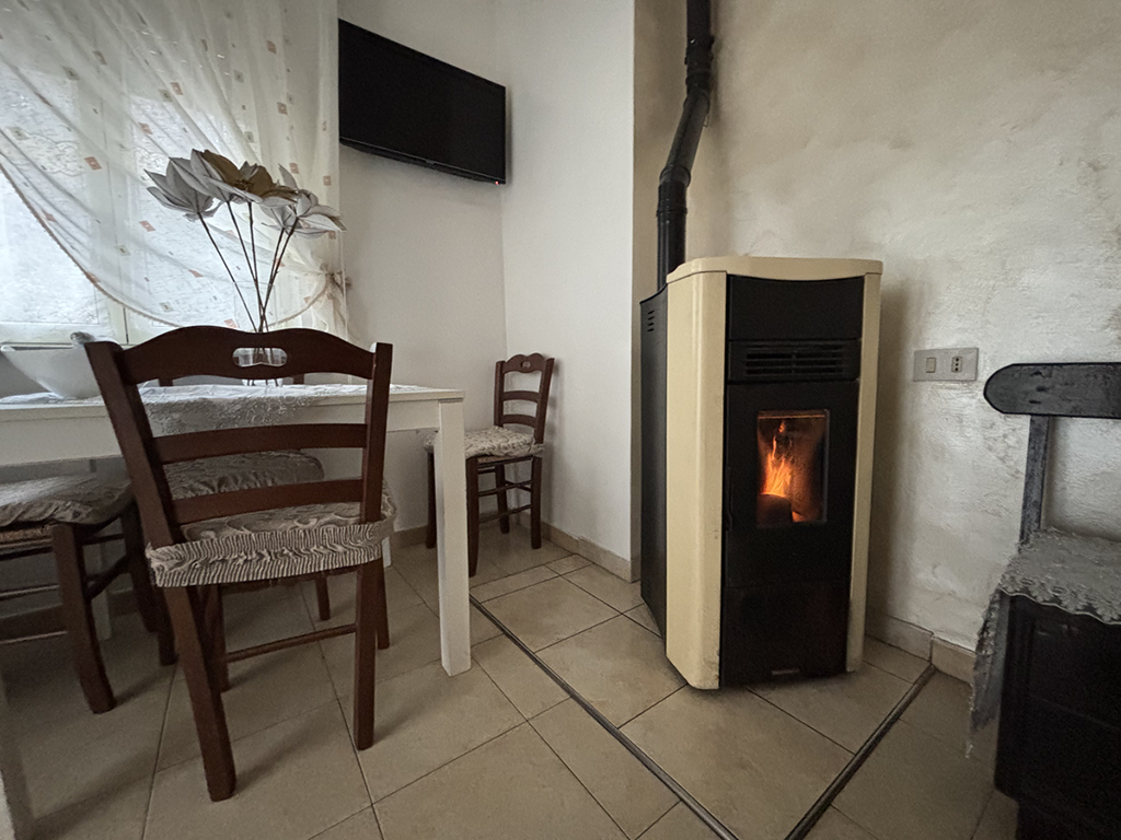 Beautiful flat for lovers of mountain landscapes in Verbicaro.