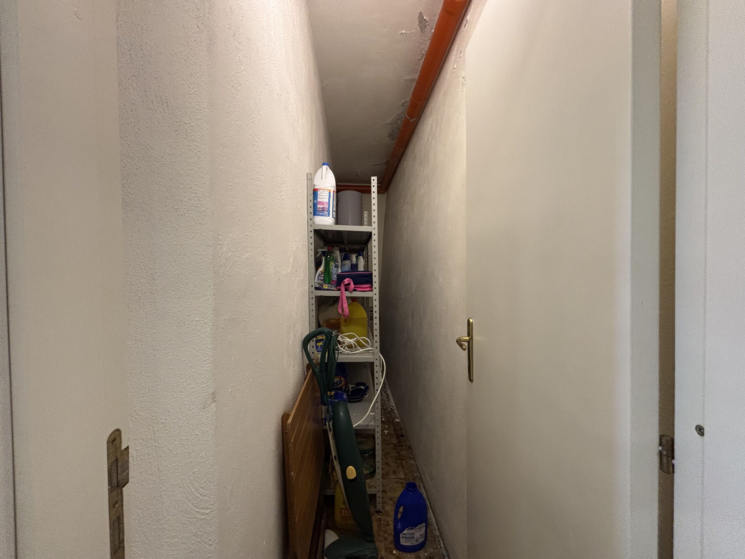 Modern flat in Praia a Mare/ Via Fortino.