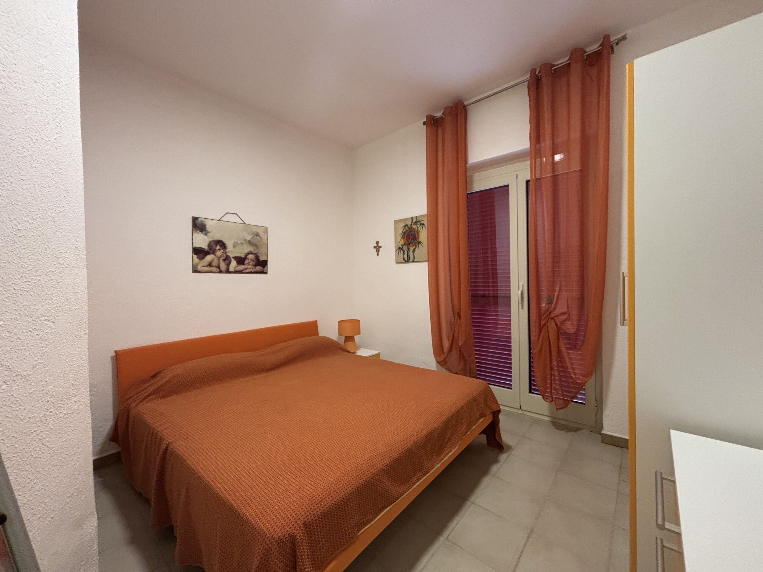 Modern flat in Praia a Mare/ Via Fortino.