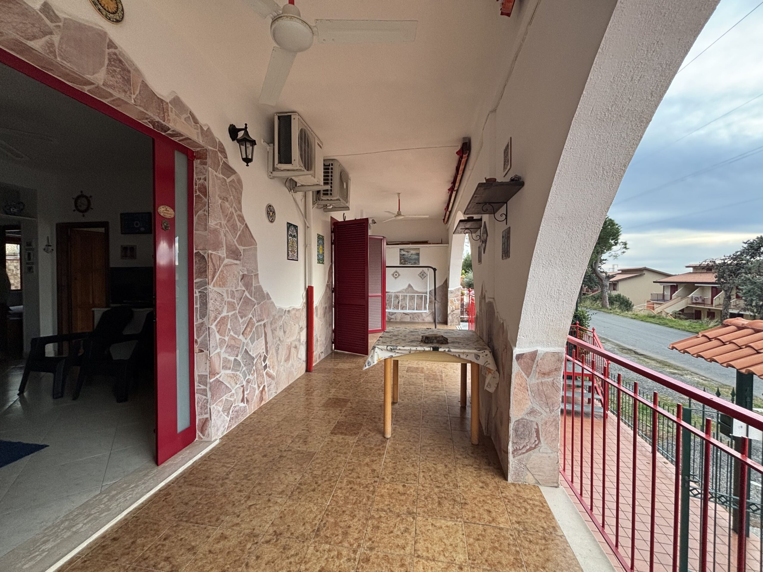 Italian-style property in Praia a Mare.