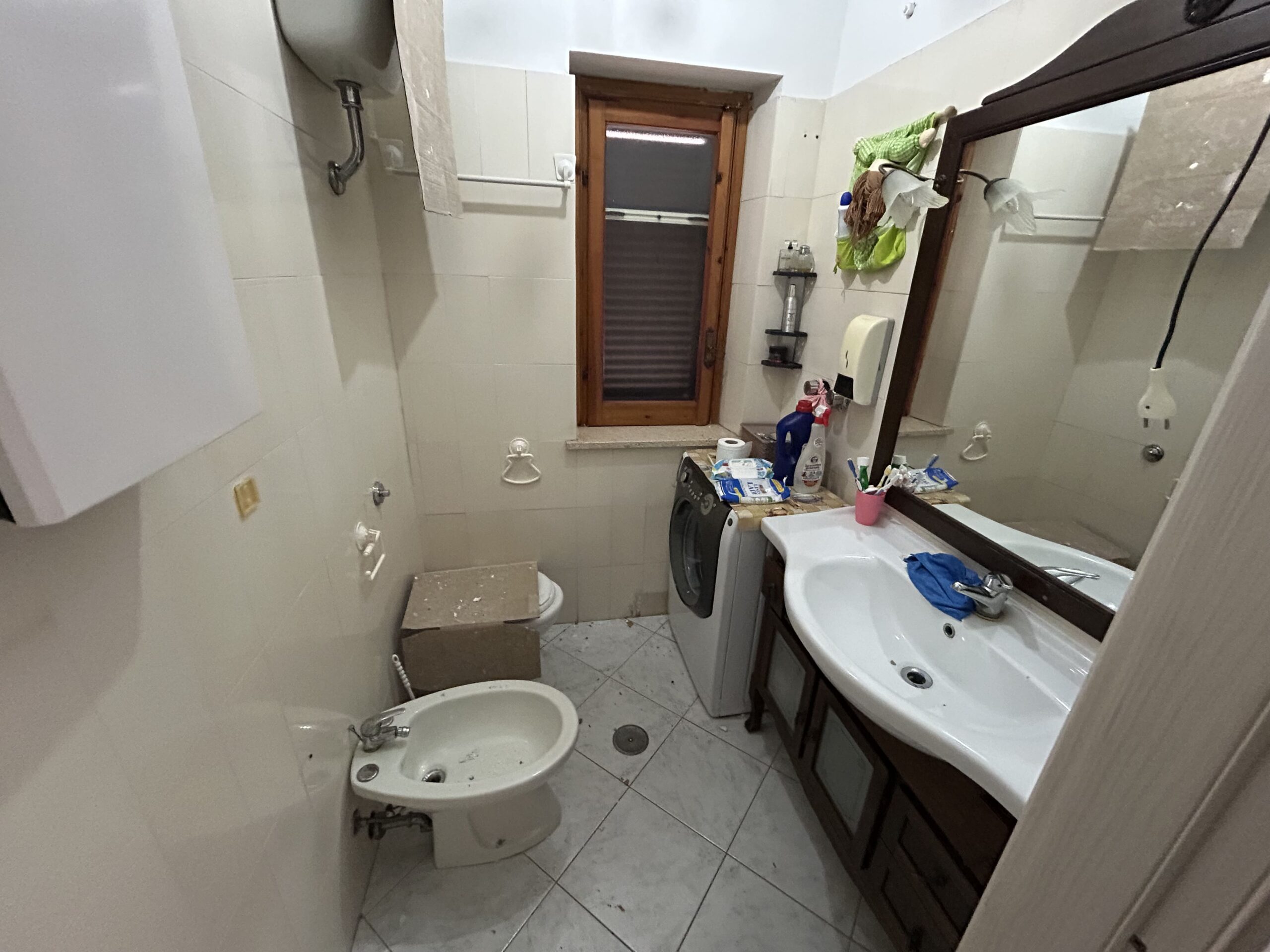 A flat with terrace on the gated Parco Punta Felice estate in Scalea.