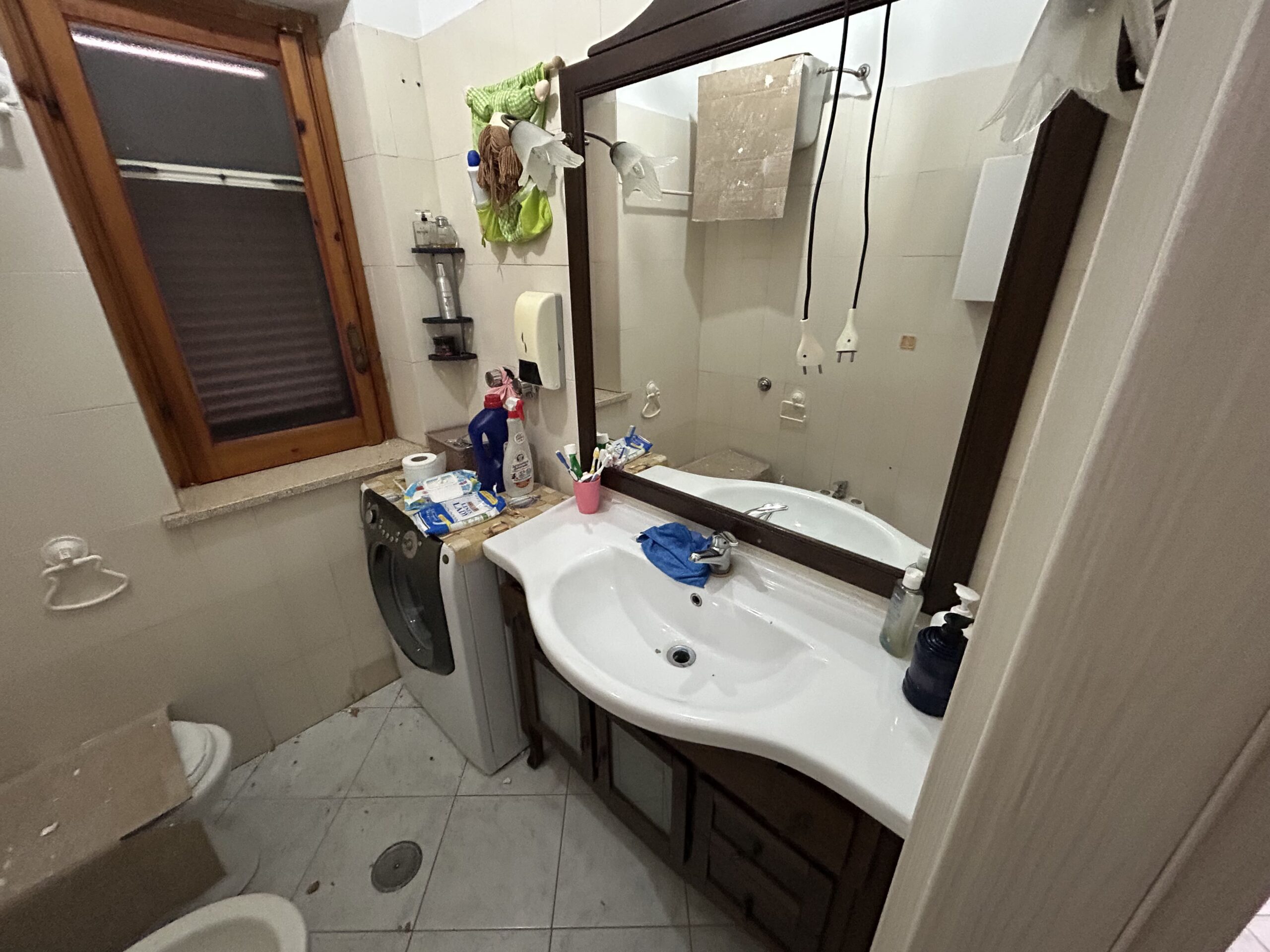 A flat with terrace on the gated Parco Punta Felice estate in Scalea.