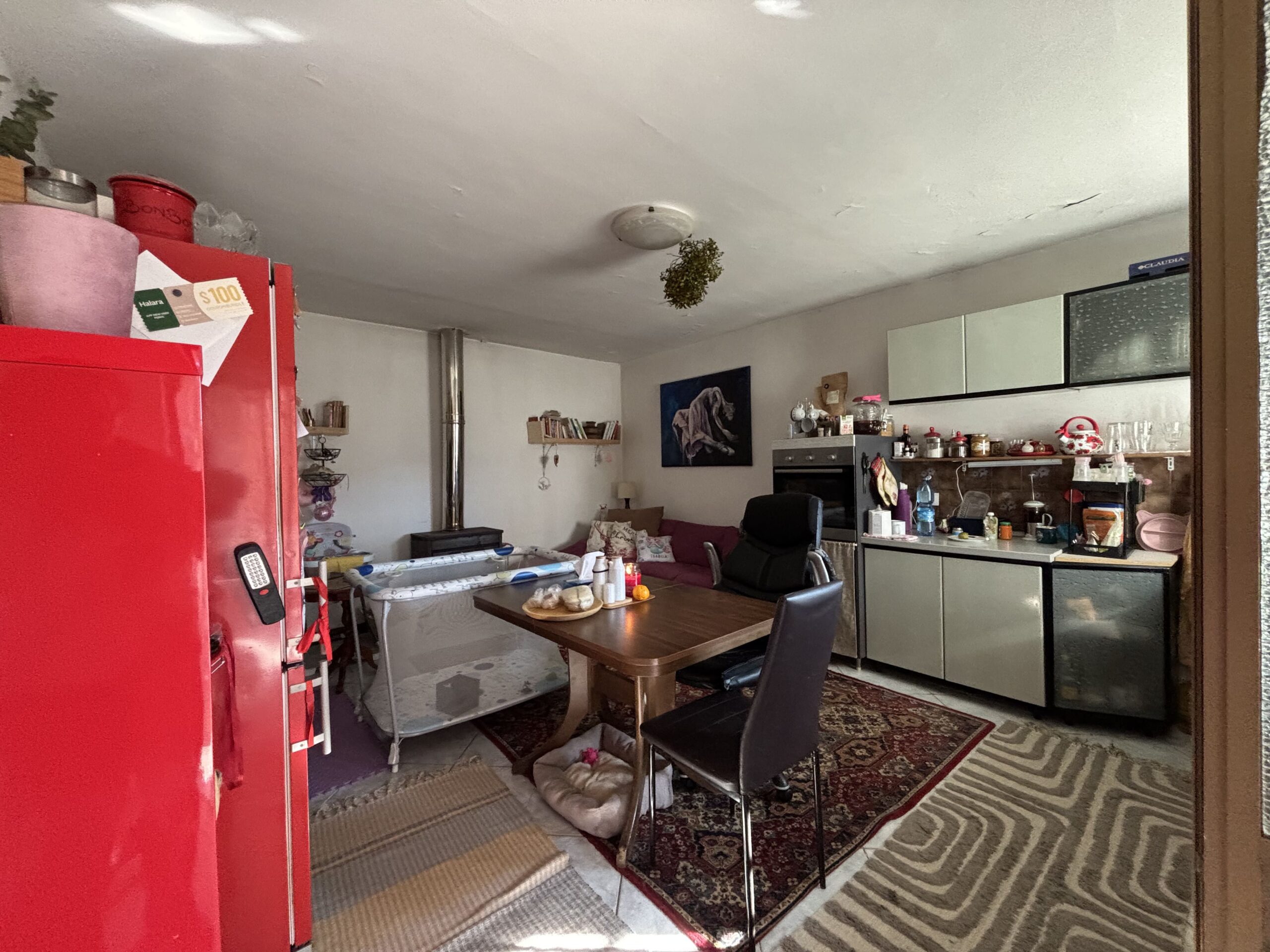 Asylum with mountain views - independent house with large plot in Termoli.