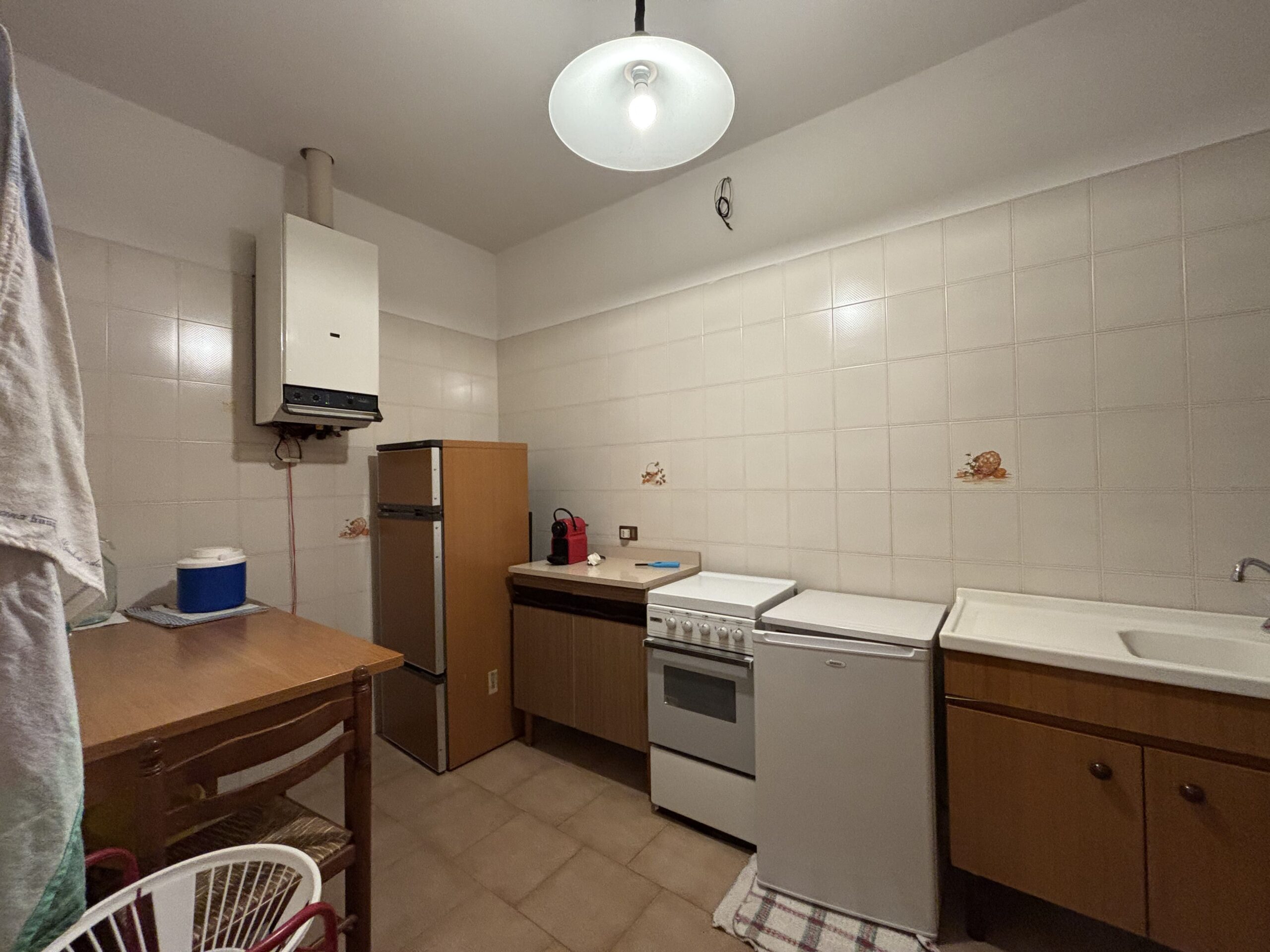 Lauria - independent house with great potential.