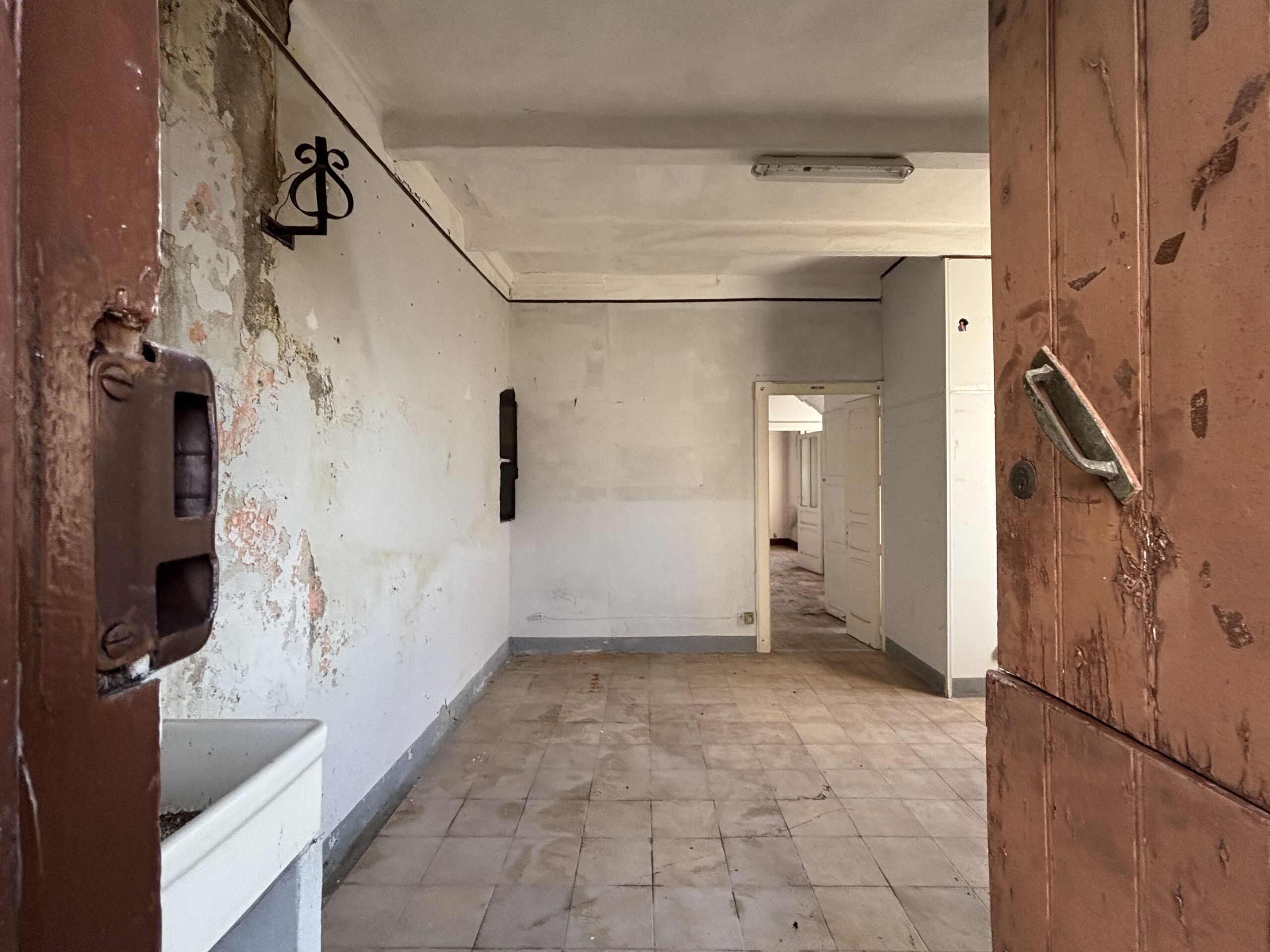 Home to be renovated in Lauria, province of Potenza.