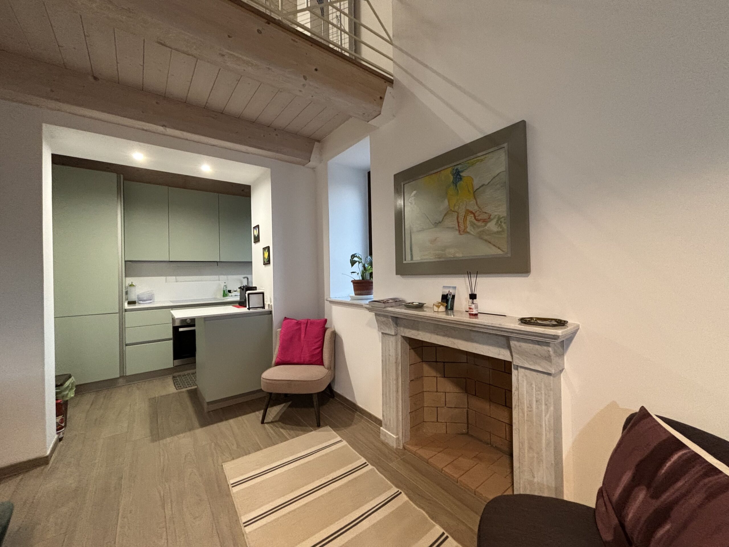 Modern furnished house with mountain views in Lauria.