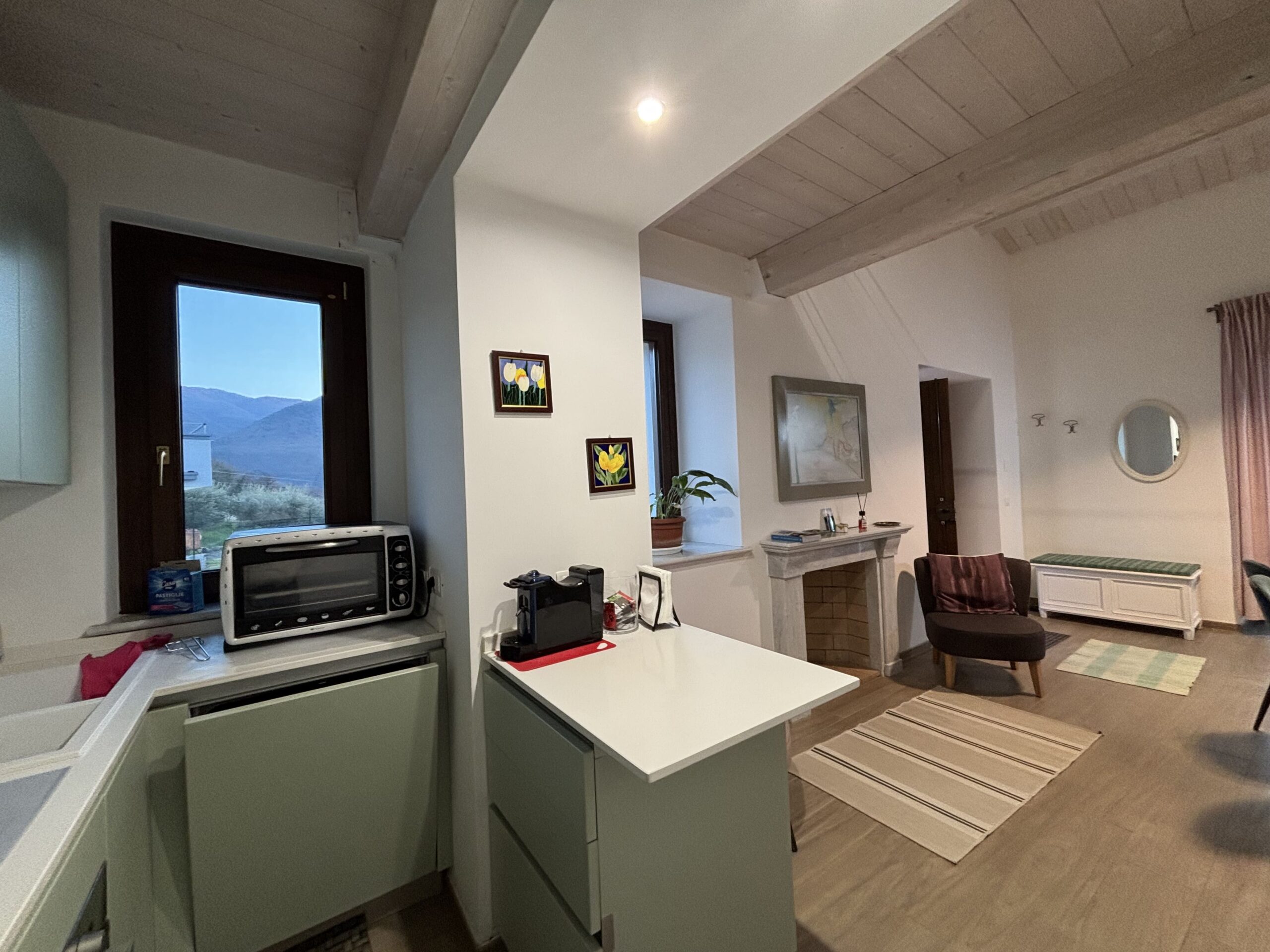 Modern furnished house with mountain views in Lauria.