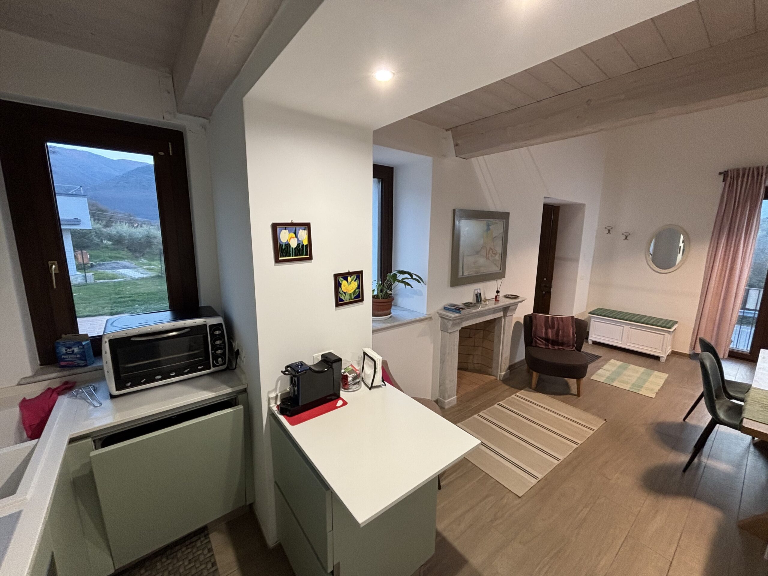 Modern furnished house with mountain views in Lauria.