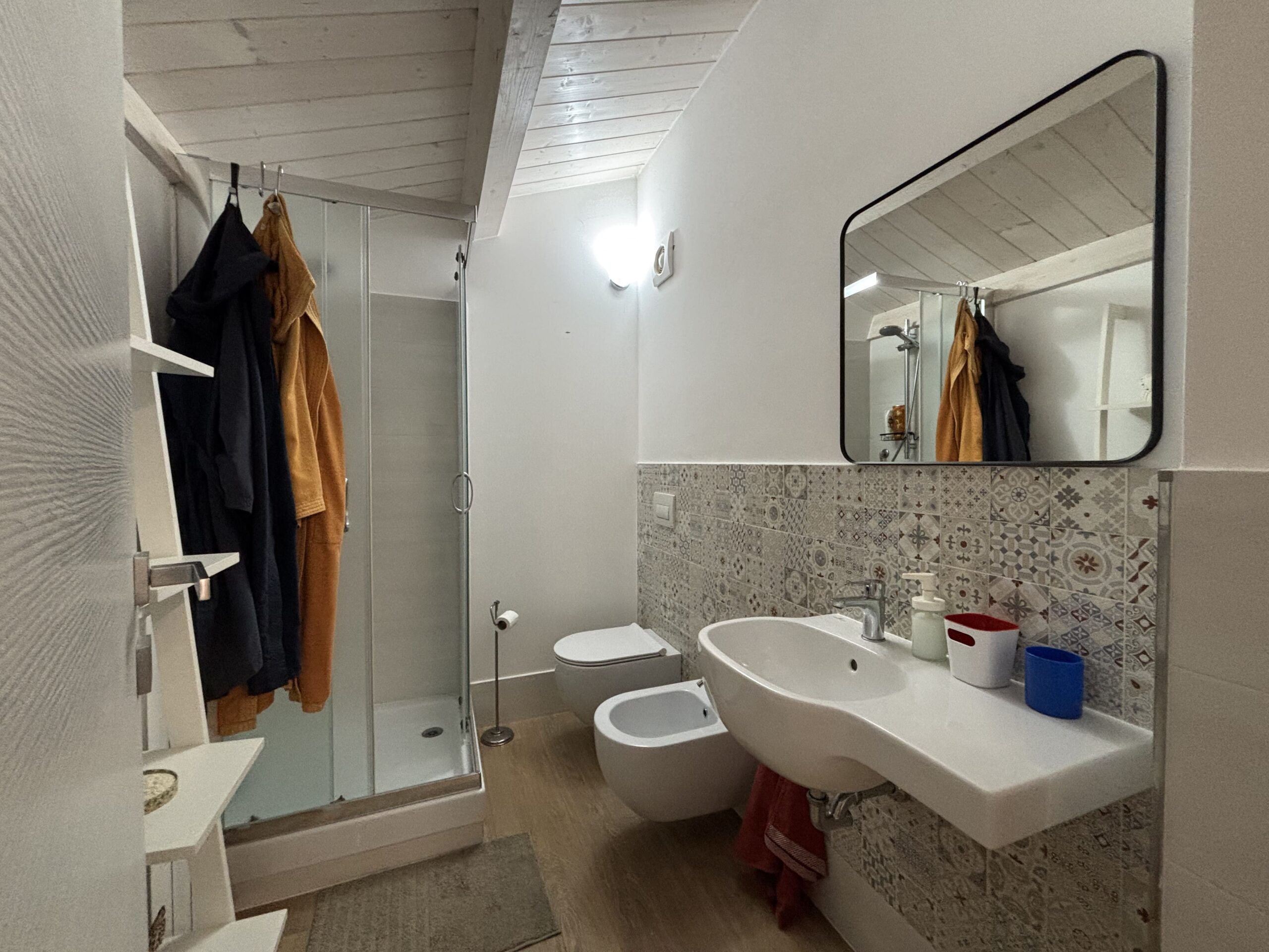 Modern furnished house with mountain views in Lauria.