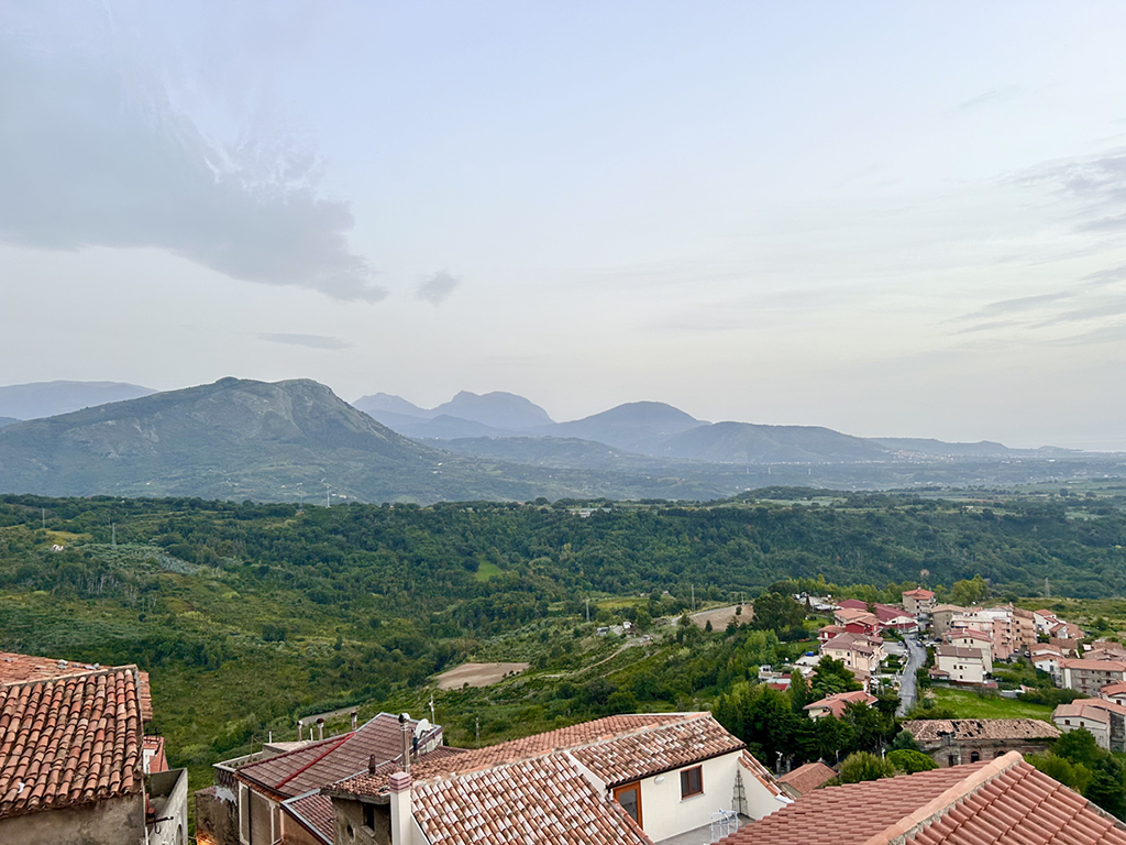 Beautiful flat for lovers of mountain landscapes in Verbicaro.