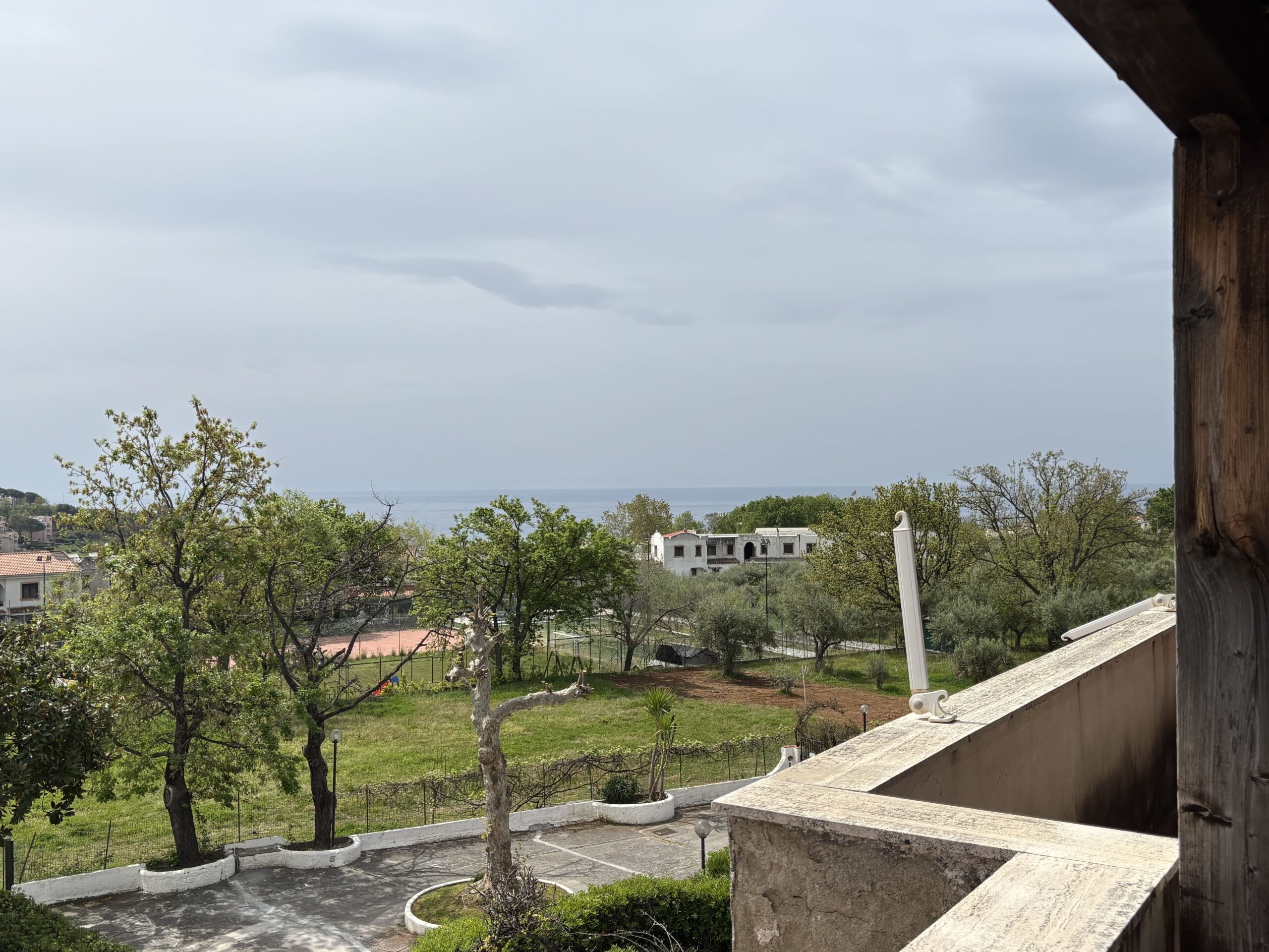 Appartamento con ampia terrazza, vista mare e montagna - Delfini, San Nicola Arcella.