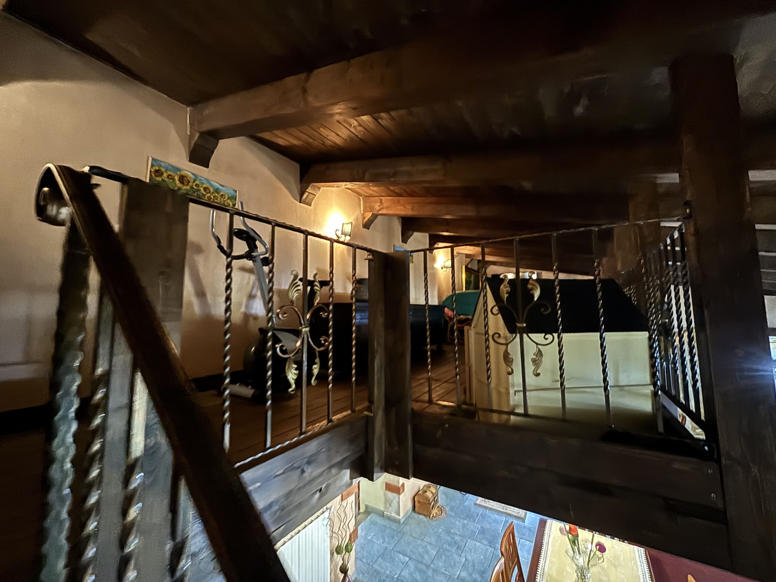 Your retreat in Morano Calabro - a phenomenal estate with olive trees.