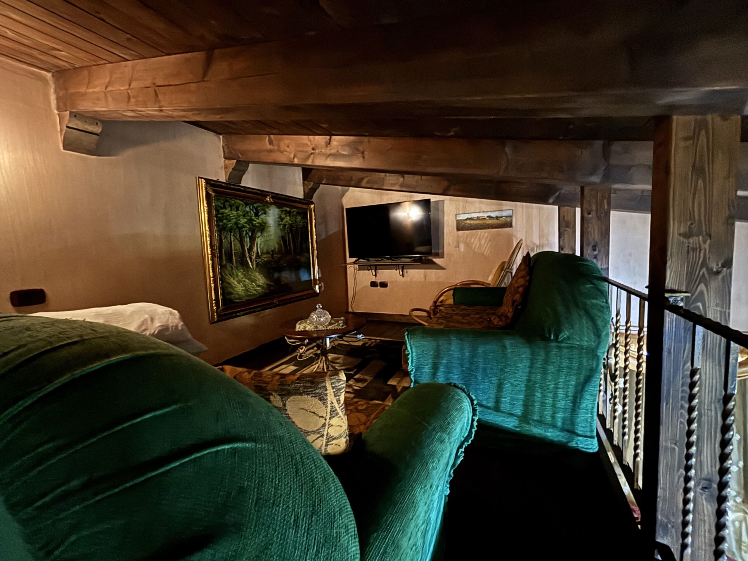 Your retreat in Morano Calabro - a phenomenal estate with olive trees.