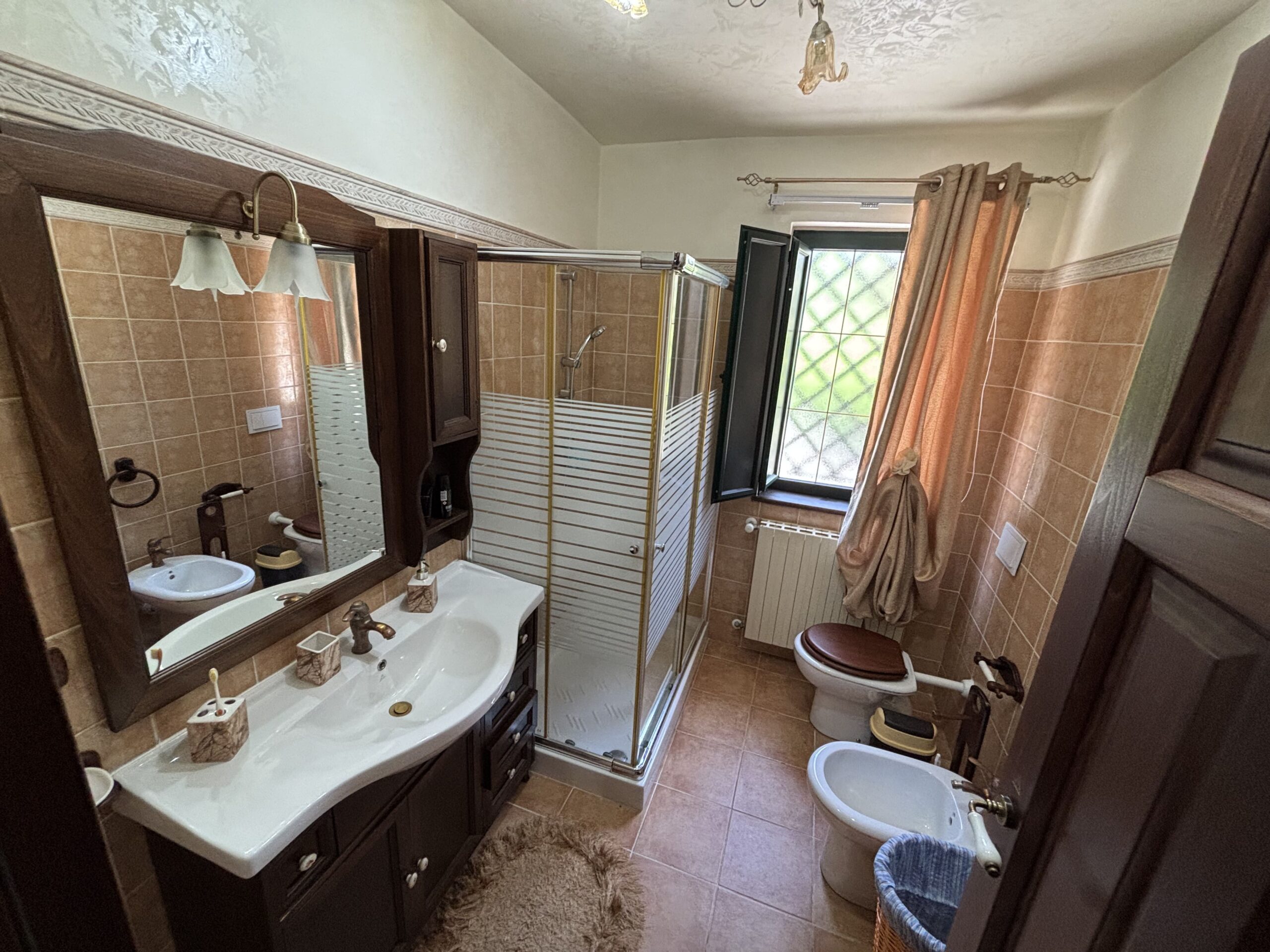 Your retreat in Morano Calabro - a phenomenal estate with olive trees.