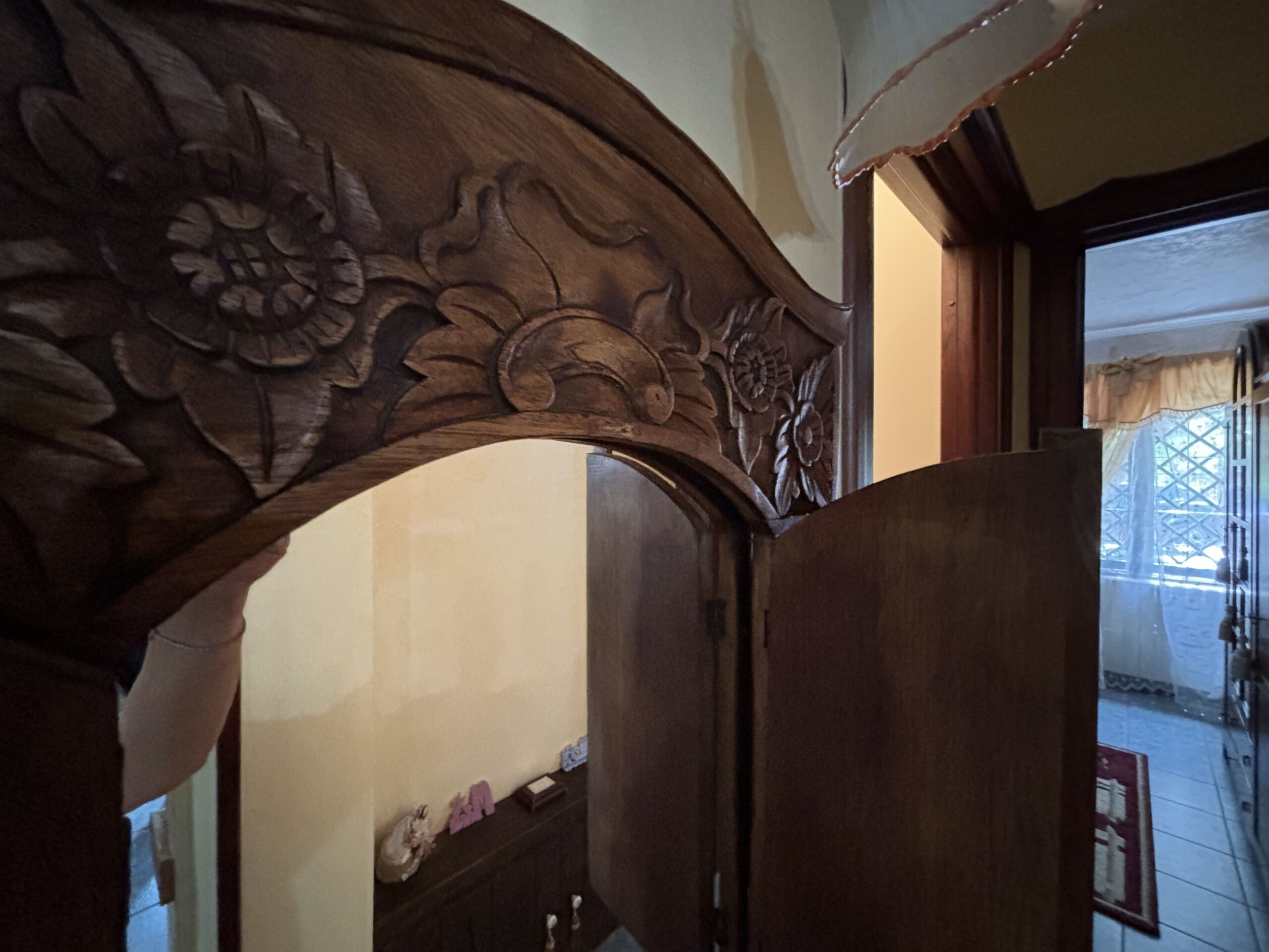 Your retreat in Morano Calabro - a phenomenal estate with olive trees.