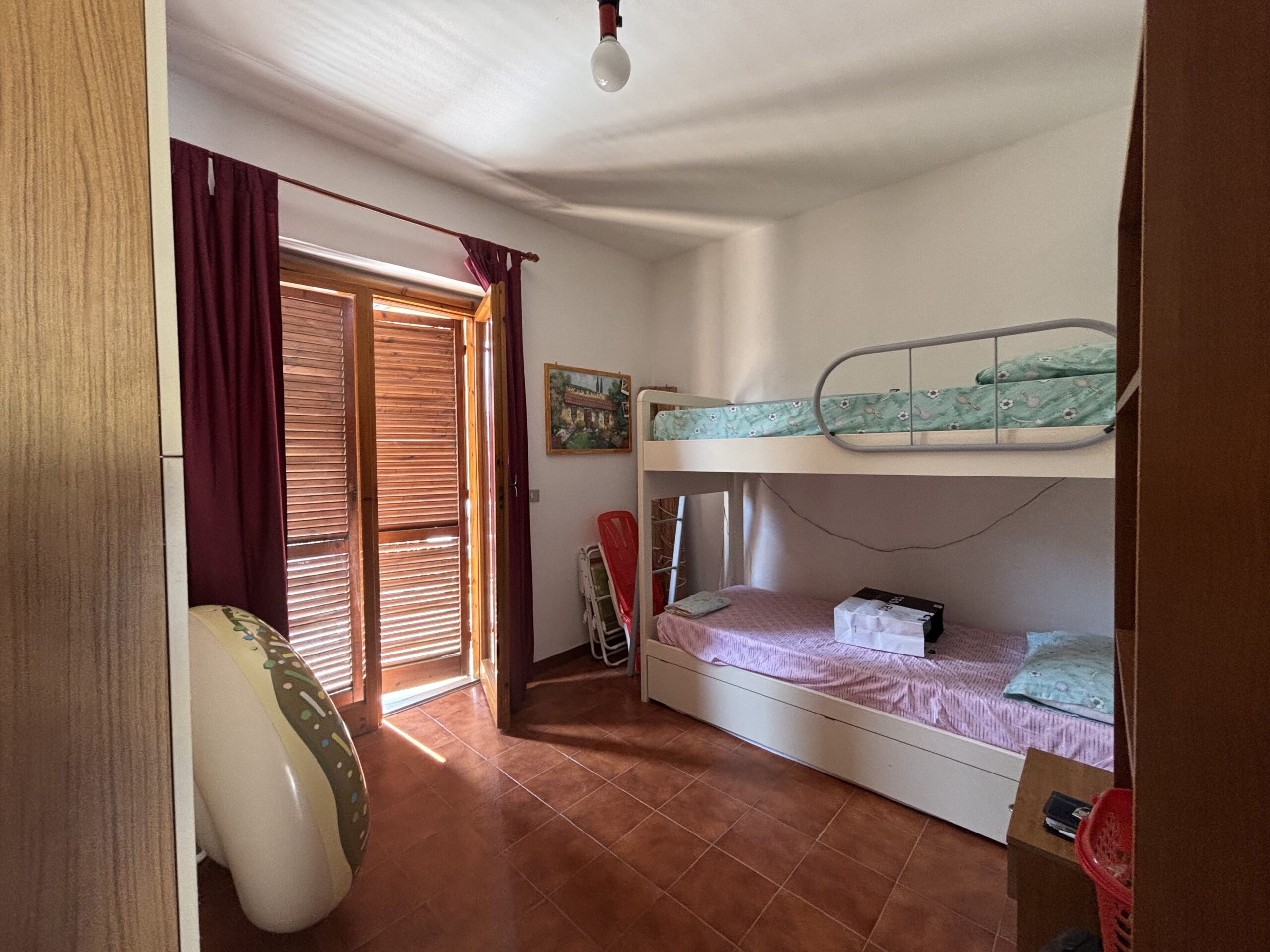 Property with sea views in Guardia Piemontese.