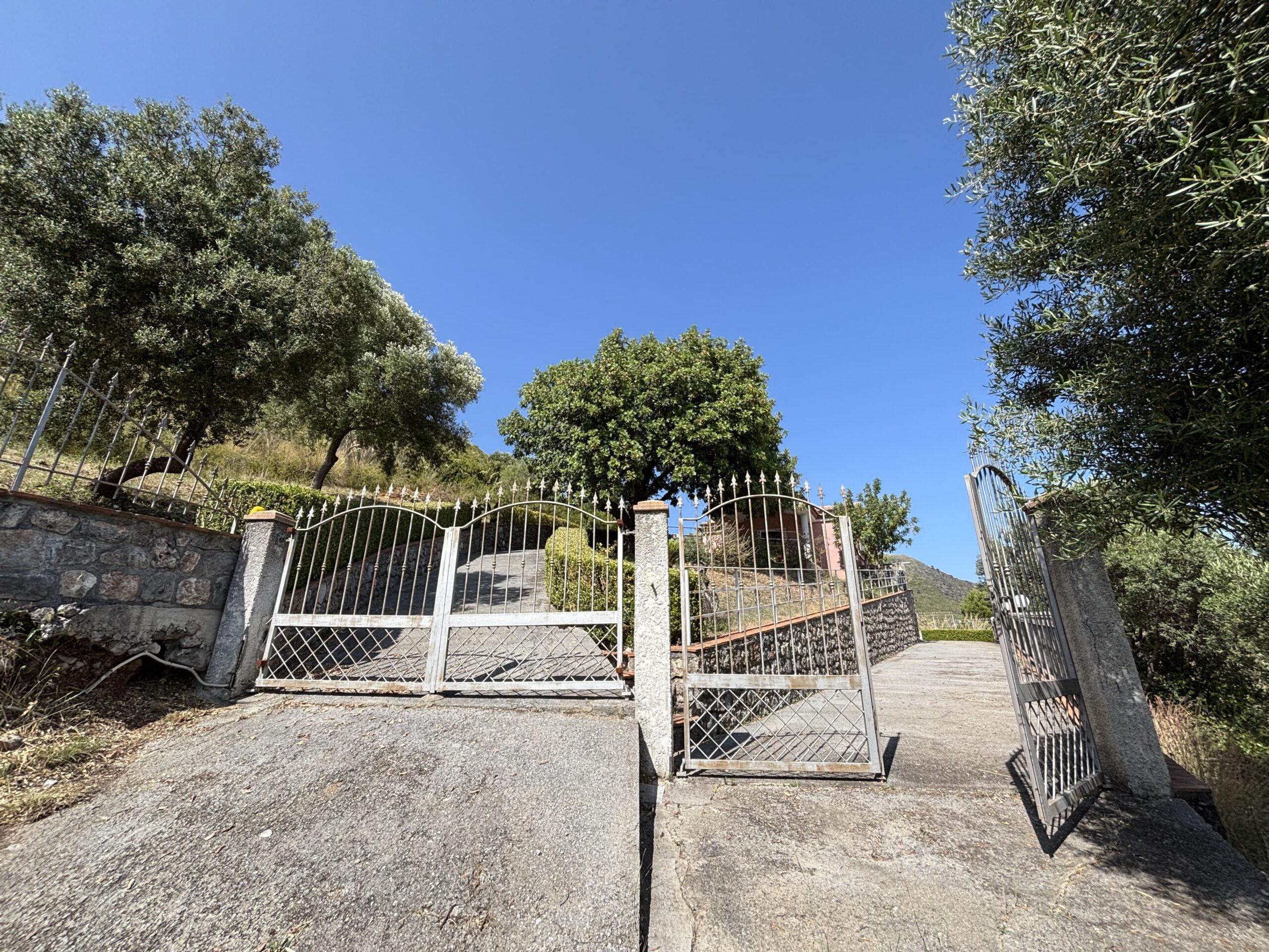 Uniica villa con vista mare - Maratea, località Castrocucco.