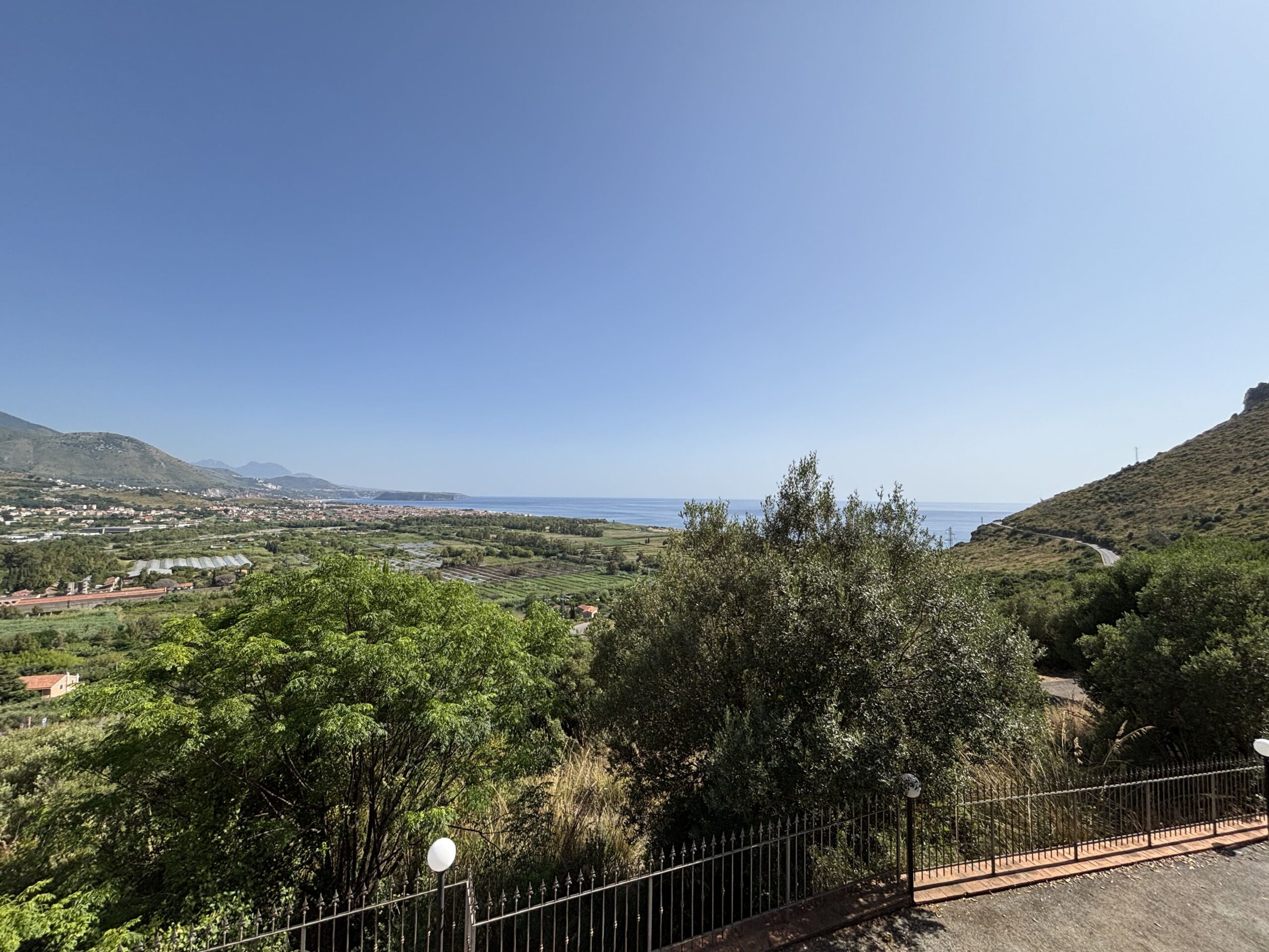 Uniica villa con vista mare - Maratea, località Castrocucco.