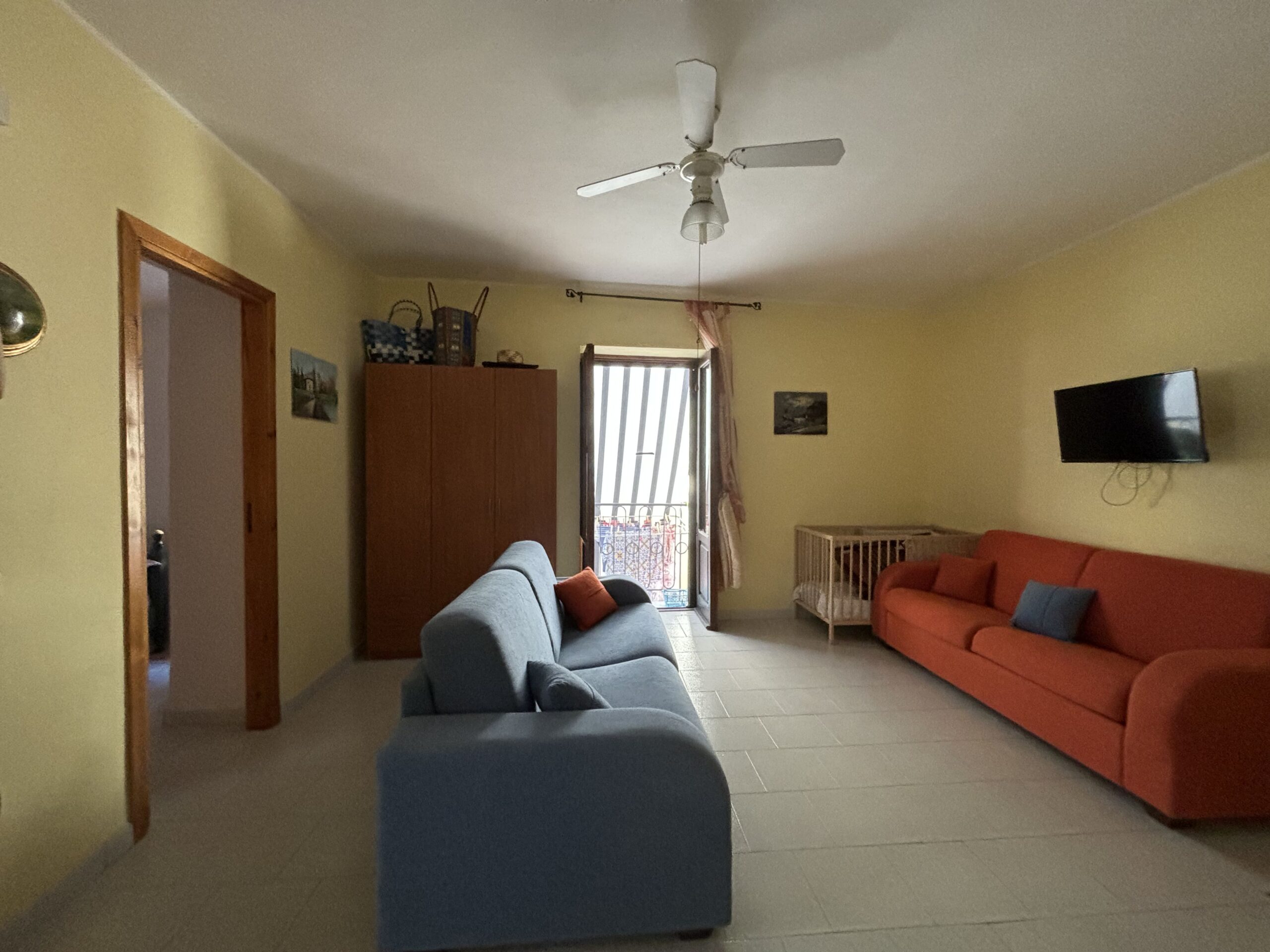 La dolce vita in the historic centre of San Nicola Arcella.