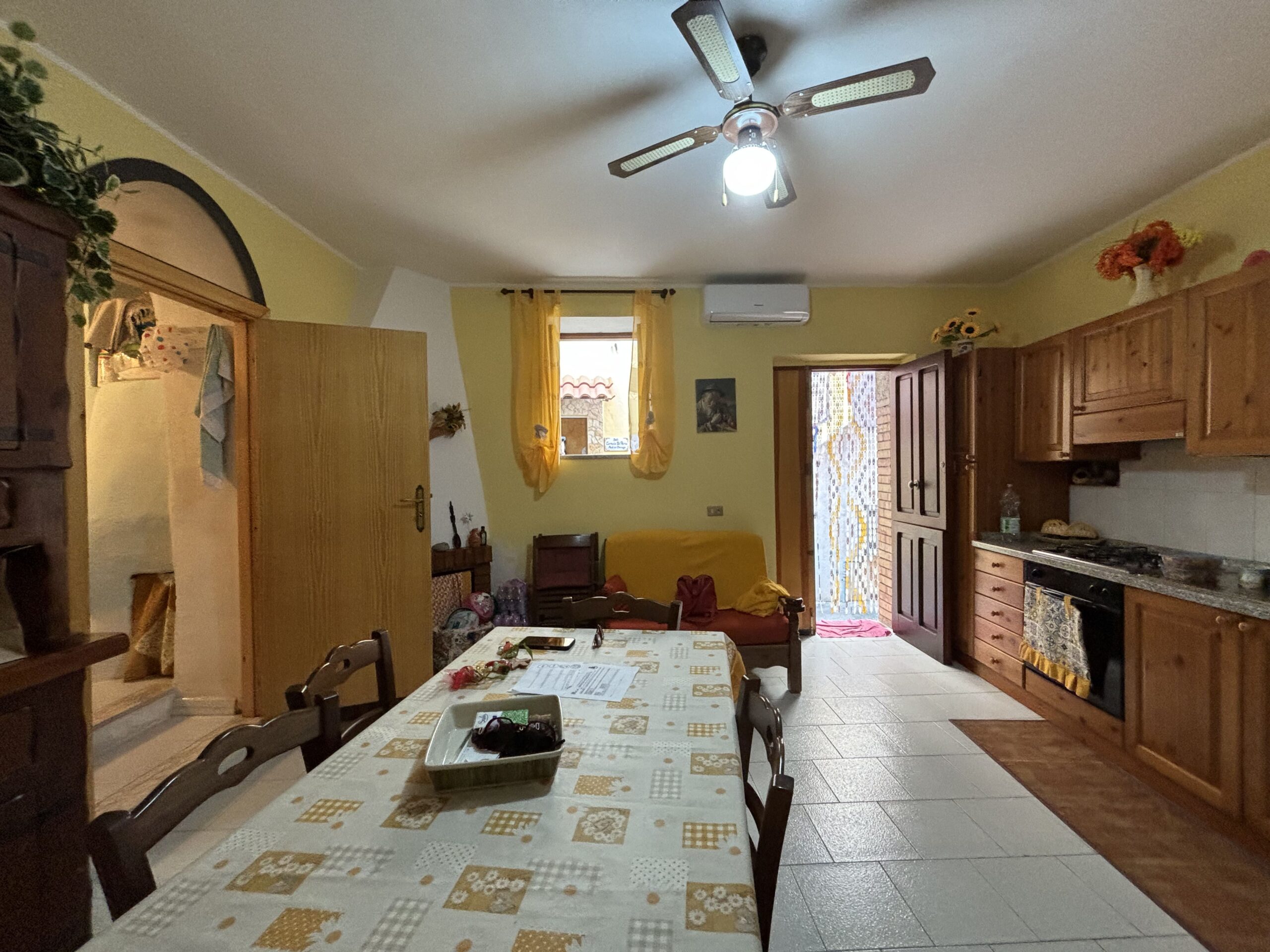 La dolce vita in the historic centre of San Nicola Arcella.