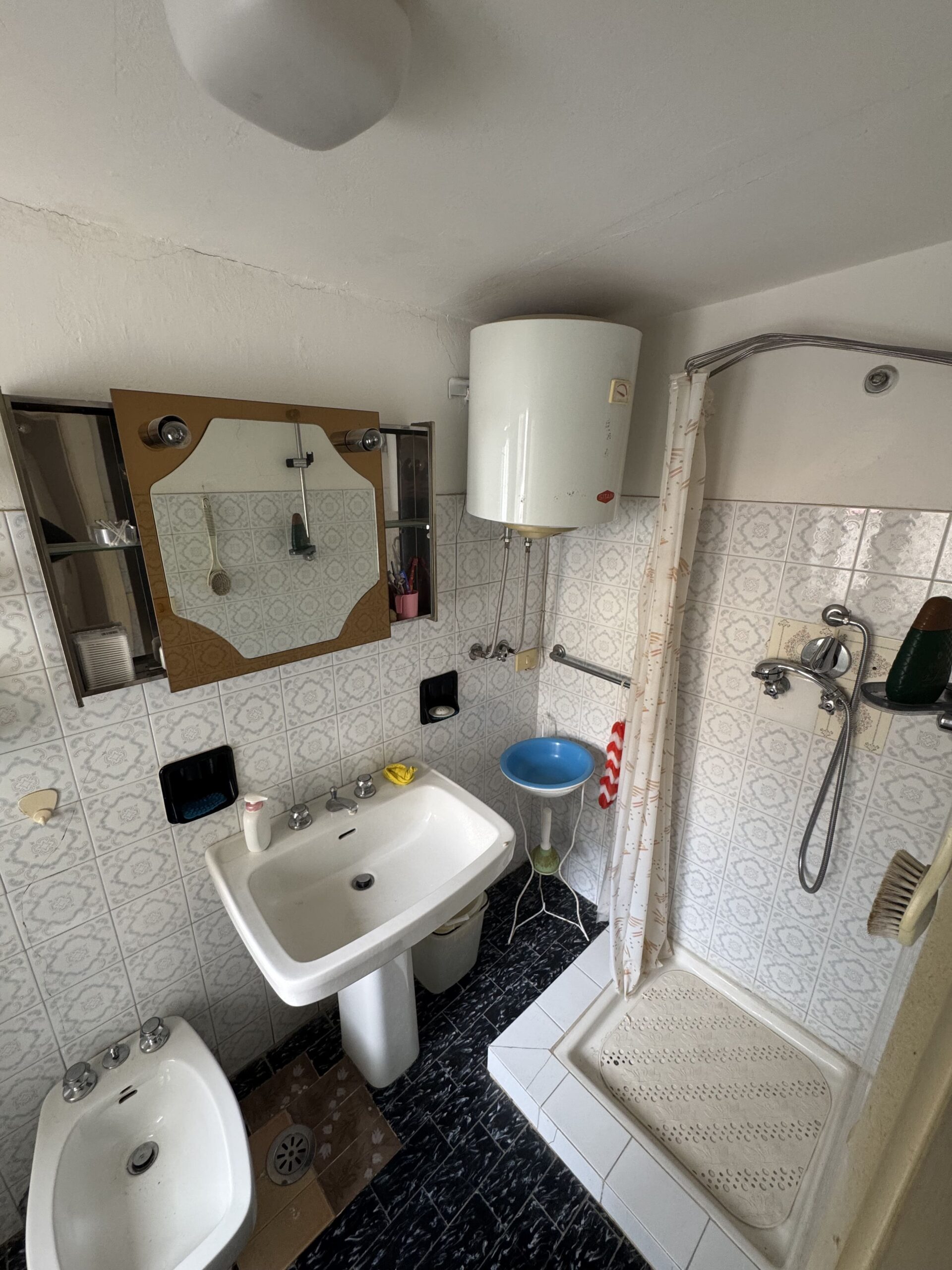 Home in the mountains and close to the sea in Santa Domenica Talao.