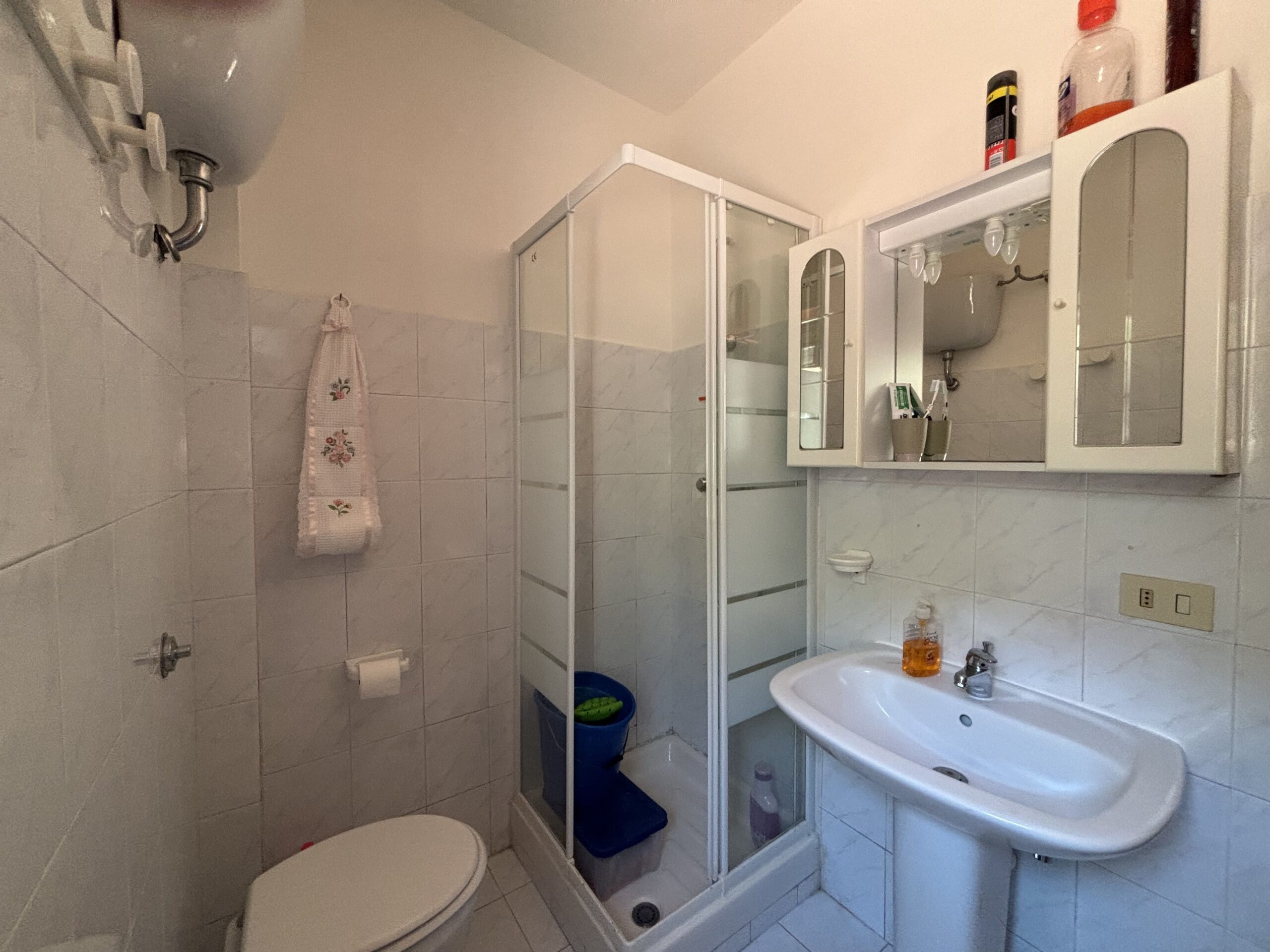 San Nicola Arcella - appartamento al piano terra con giardino, garage e posto auto.