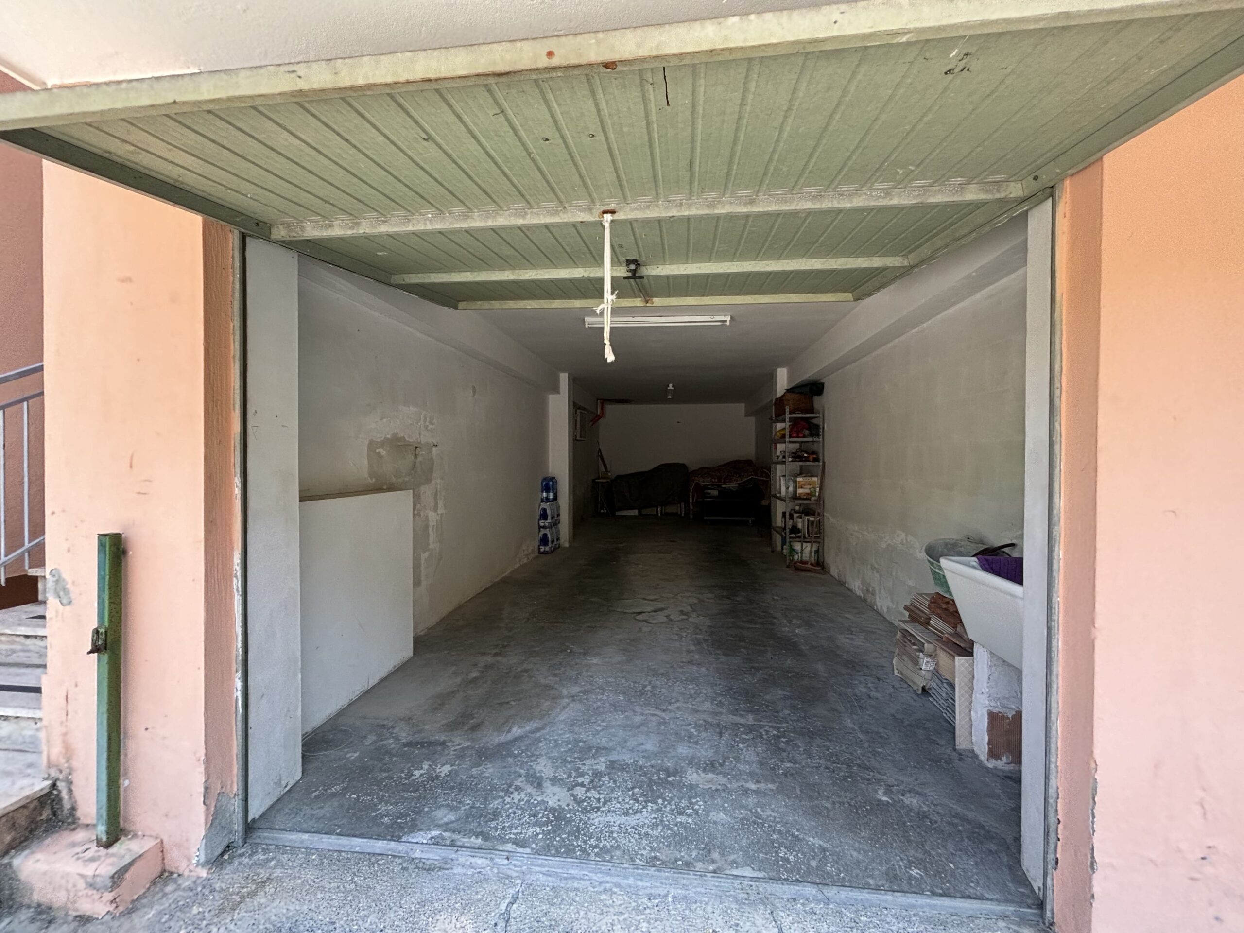 San Nicola Arcella - appartamento al piano terra con giardino, garage e posto auto.